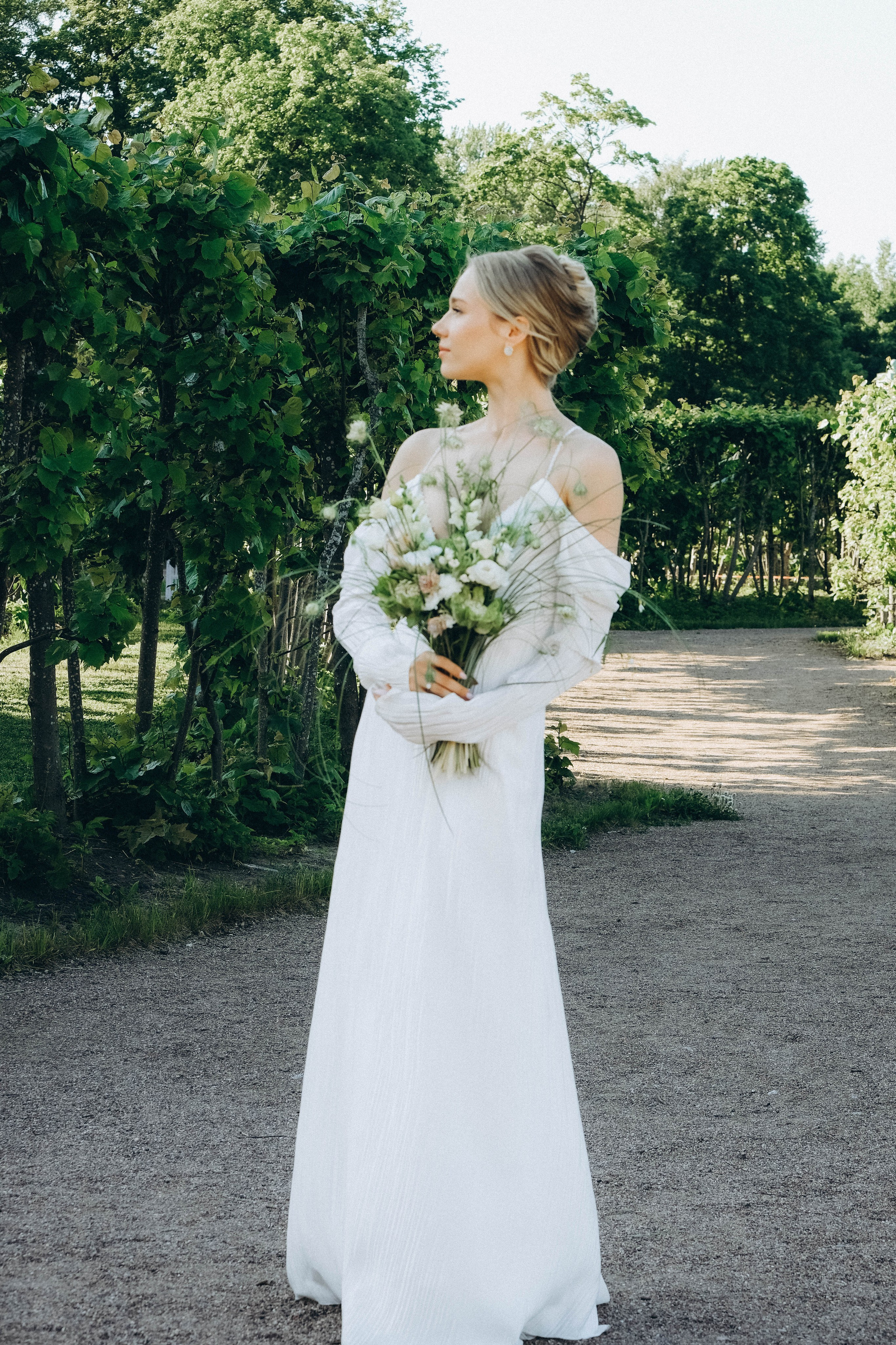 СВАДЕБНАЯ СЬЕМКА В ПАРКЕ ОРАНИЕНБАУМ. Профессиональный фотограф, Санкт-Петербург — Виктория Богомолова