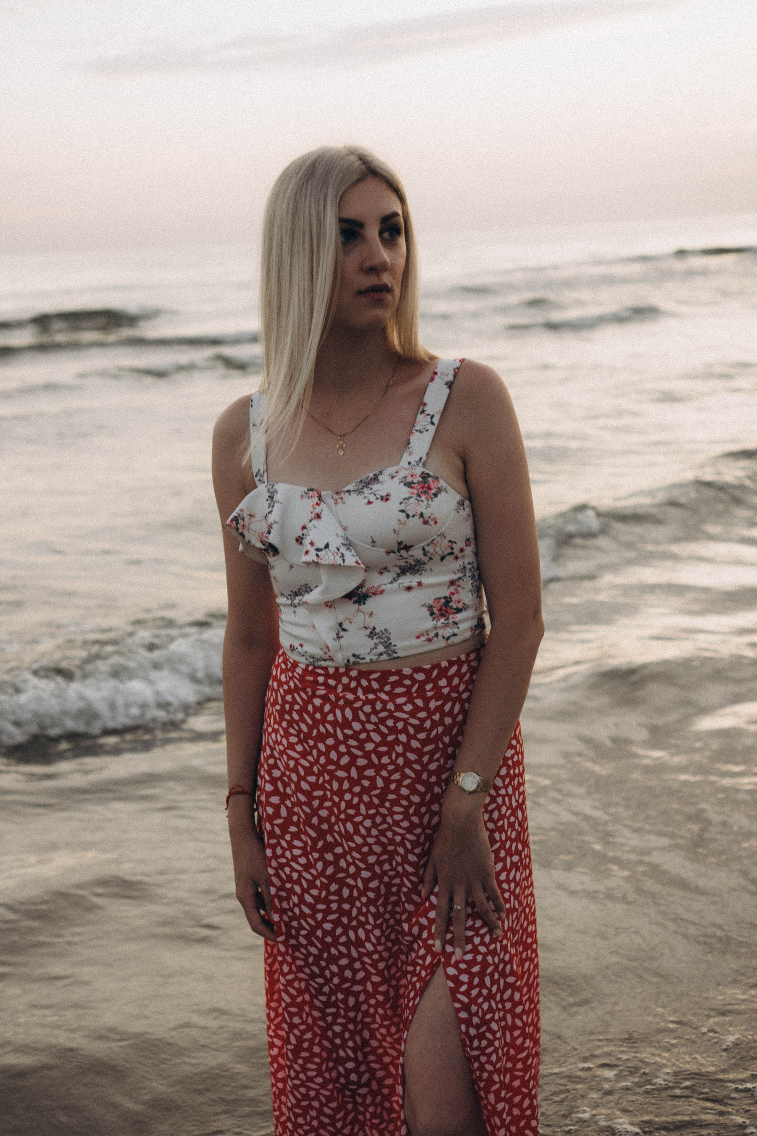 Июльский вечер на берегу черного моря. Профессиональный фотограф, Санкт-Петербург — Виктория Богомолова