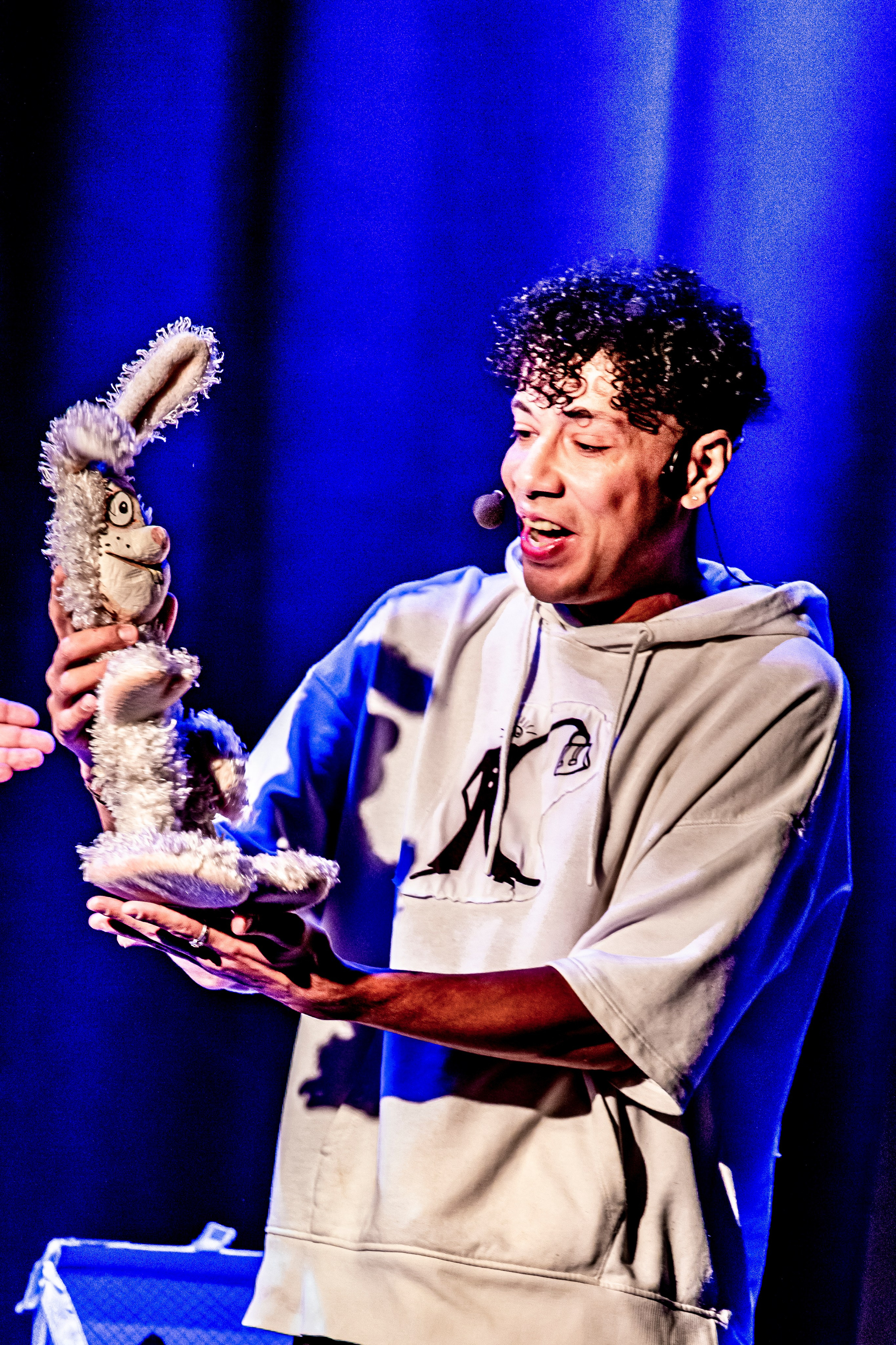 Спектакль театра Саквояж О Красной шапочке. Фотограф в Сочи Юрий Шептаев