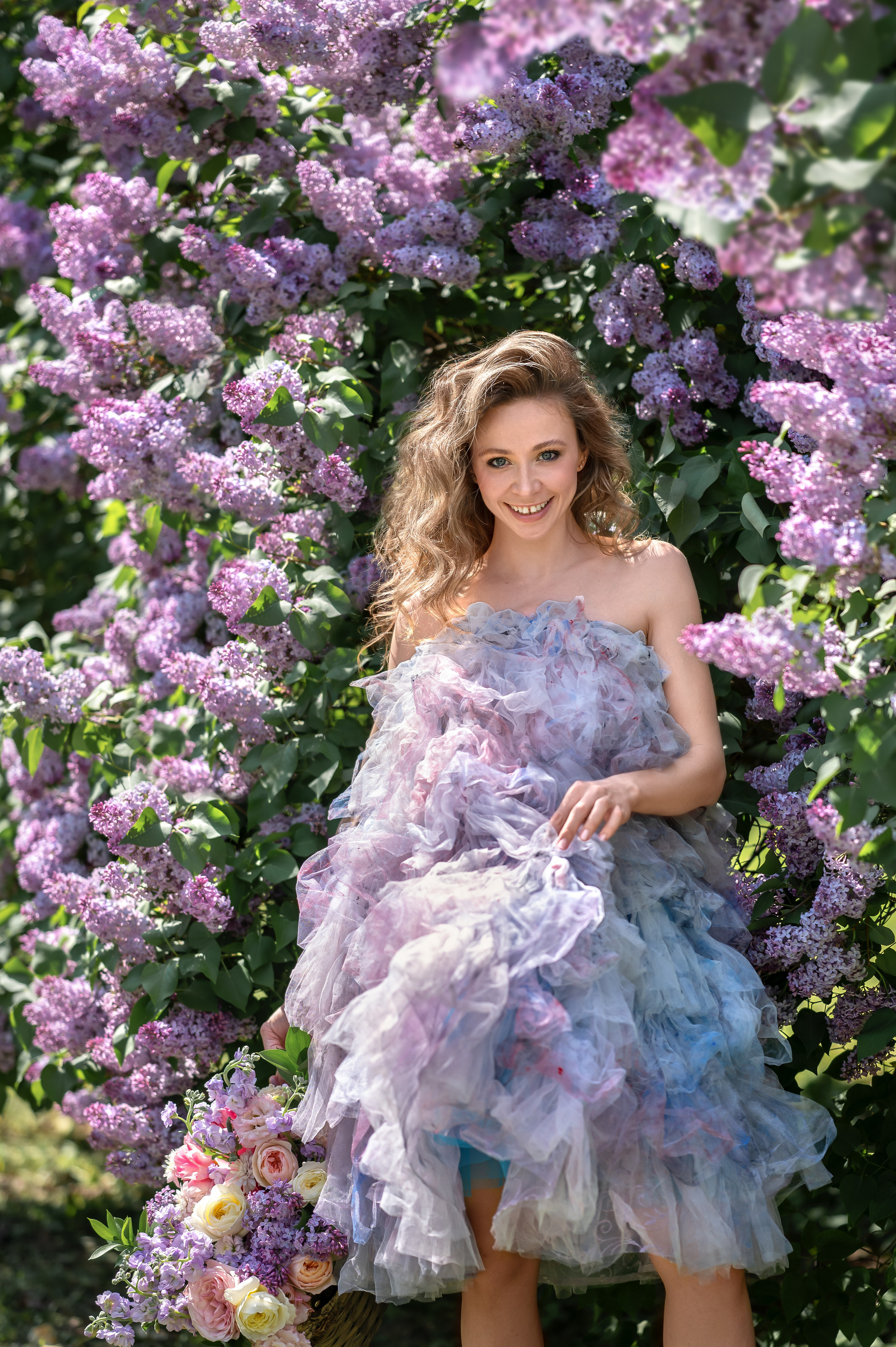 Фотосессия Алисы в сиреневом саду, часть2. Фотограф Елена Сасс Москва