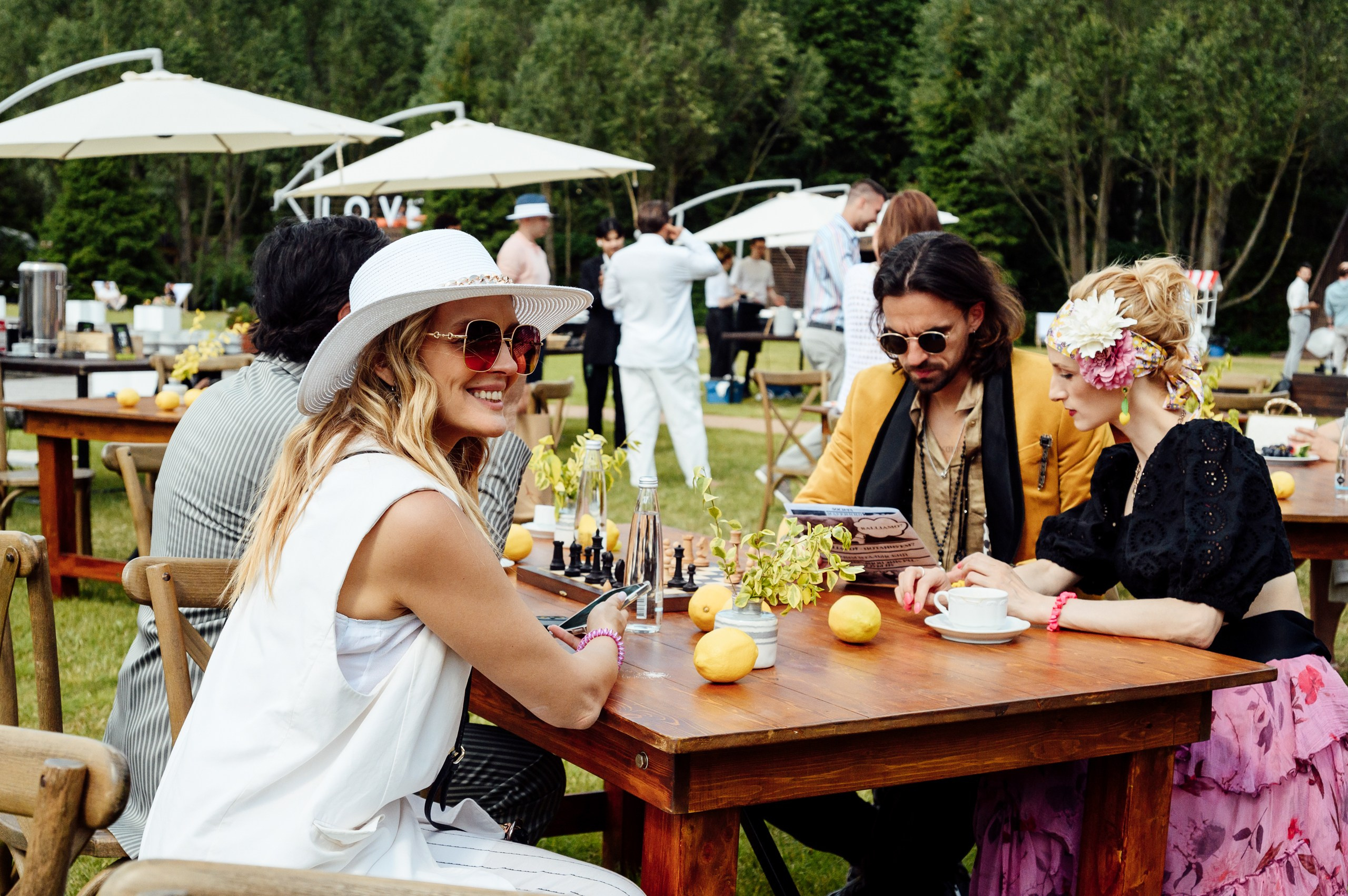 Club 500. O1. SkyRiver