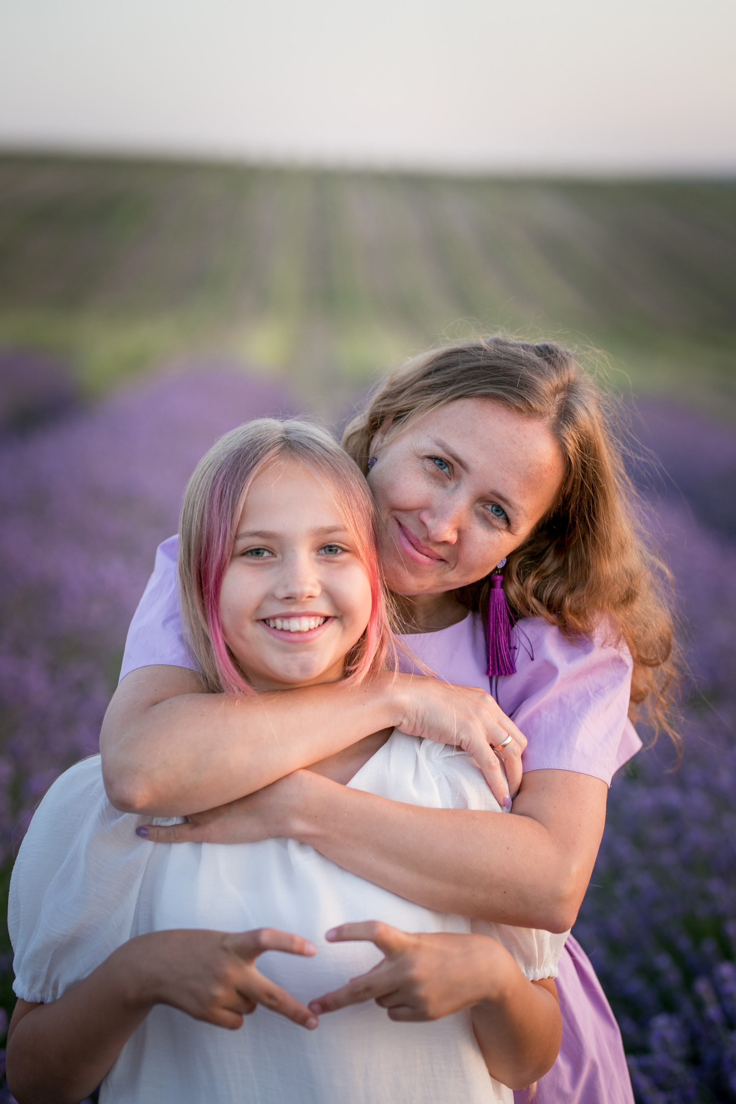 Инна и Роман. Семейная фотосессия в лаванде. Фотограф в Крыму