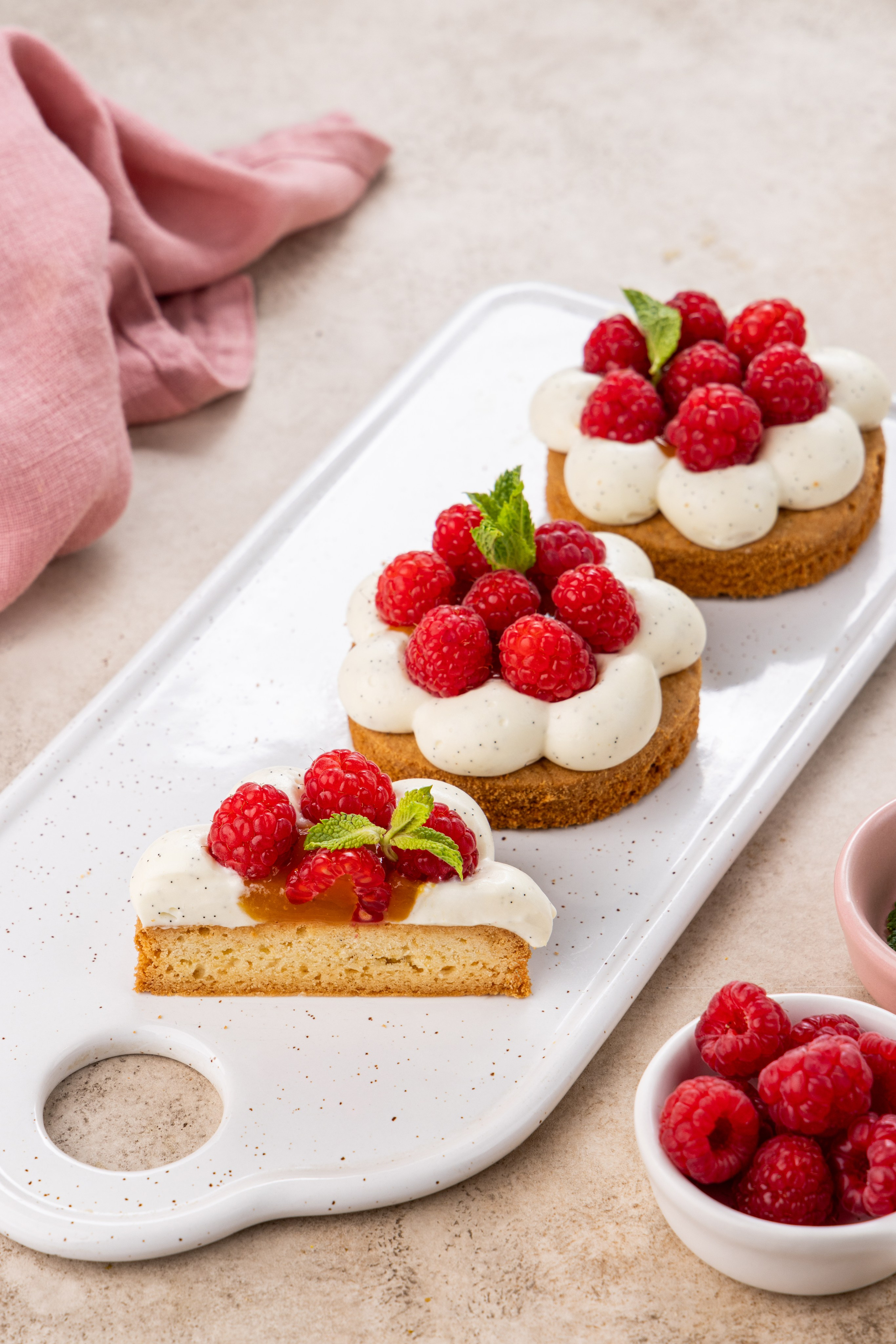 Cake Pro School. Фудфотограф, фудстилист и сет дизайнер в Москве Алена Синицына