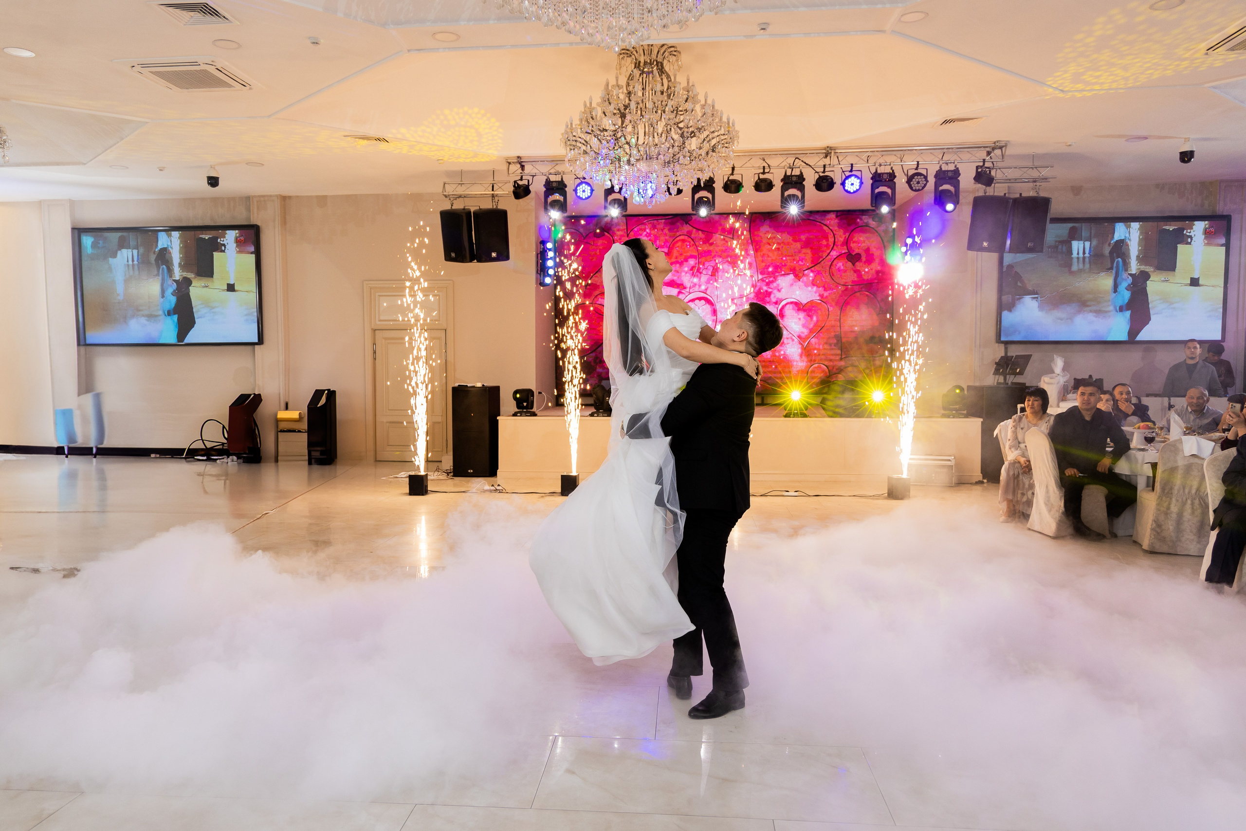 Алтынбек и Махаббат