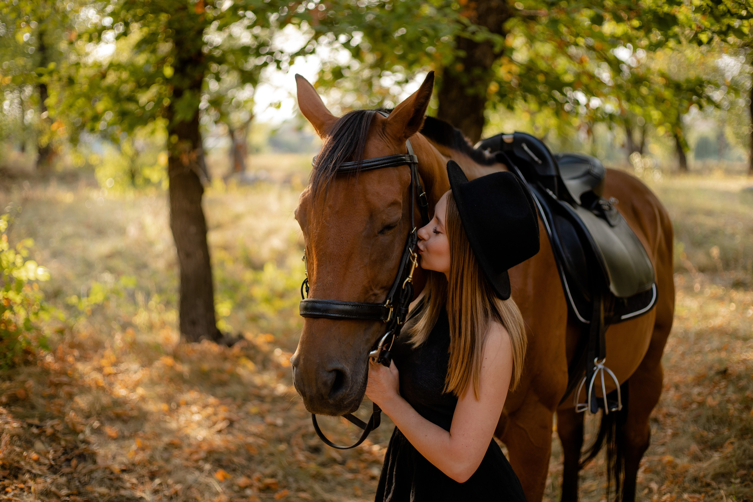 Летняя фотопрогулка с лошадкой 🌿. Семейный фотограф в Саратове Элоиза Ляпина
