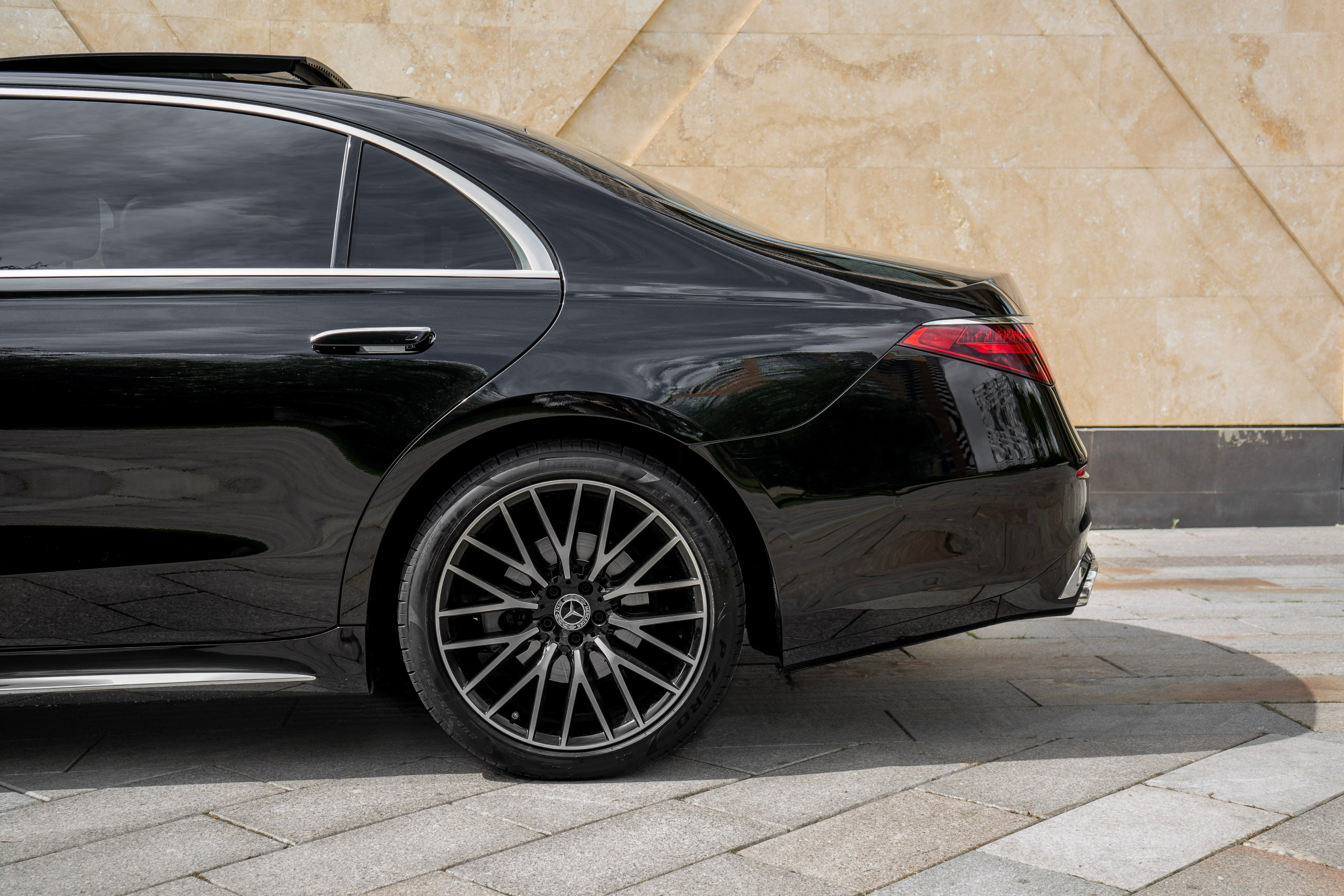 Mercedes S-class (W223). Автомобильный фотограф Ногинск Денис Городок