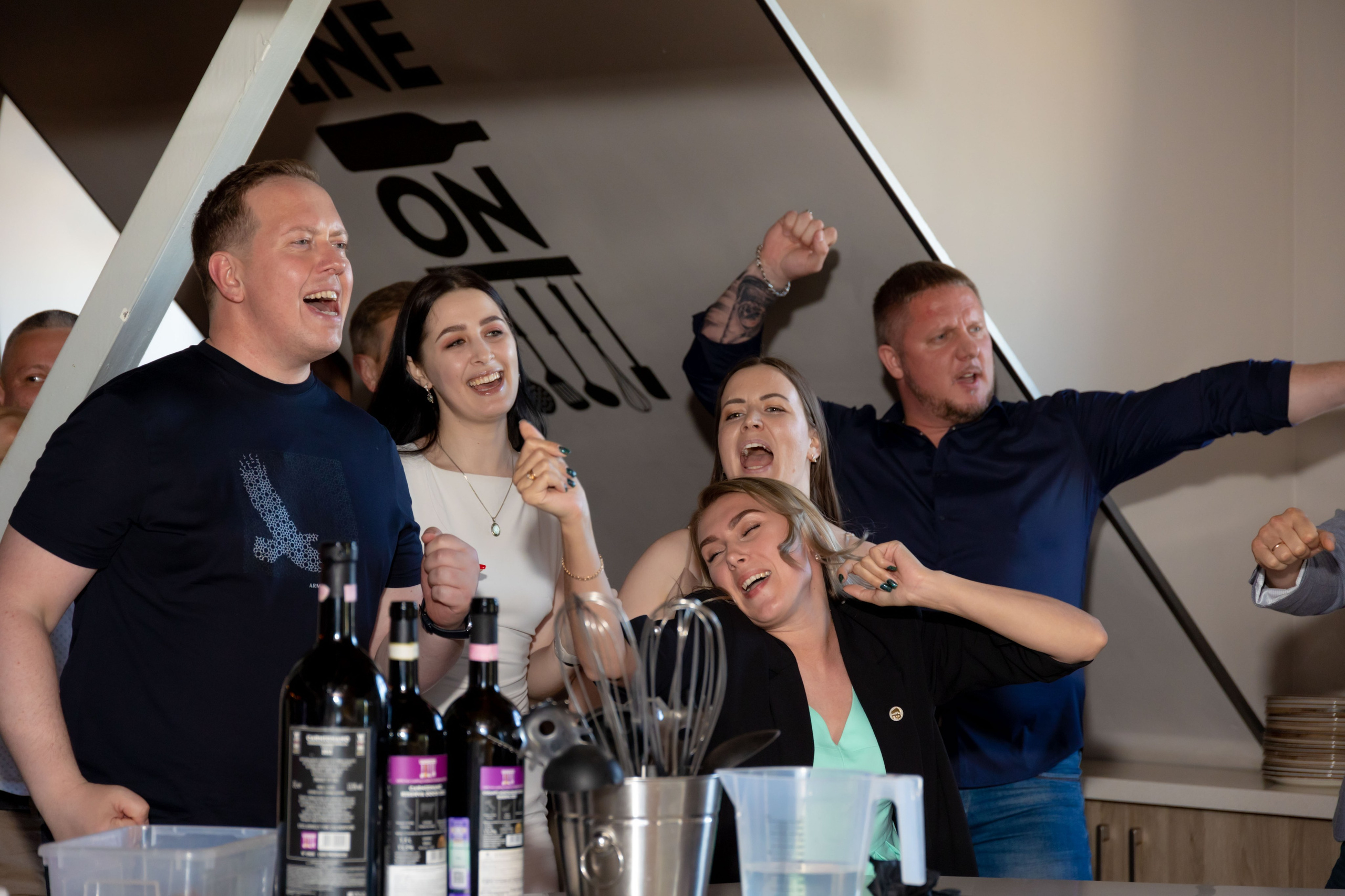 Фотосъёмка камерного корпоратива компании Грузовичкоф. Фотограф на праздник, корпоратив, День Рождения и Юбилей в г. Санкт-Петербурге Алексей Анкушев