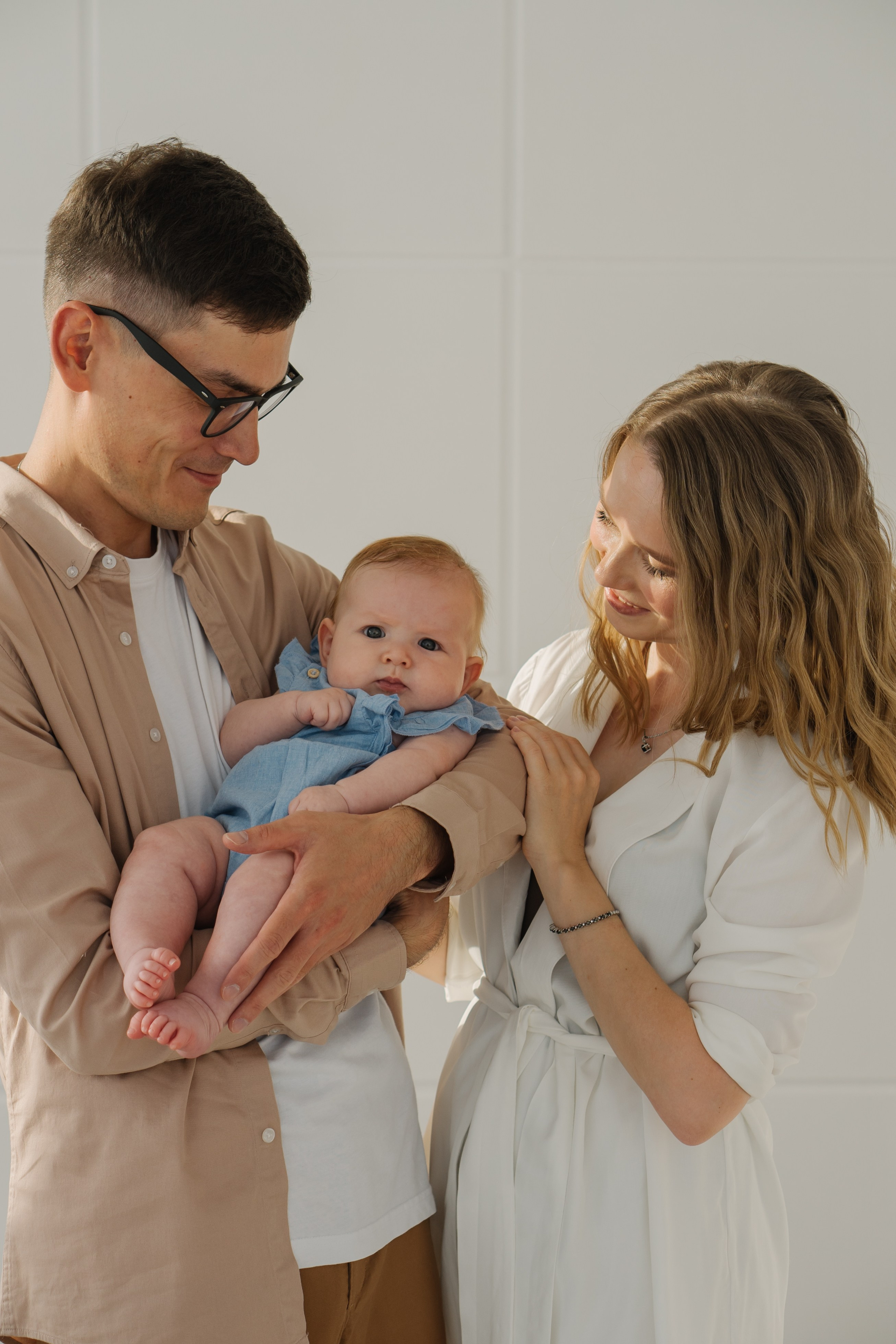 Семья Р. в фотостудии. Фотограф Ольга Игорева