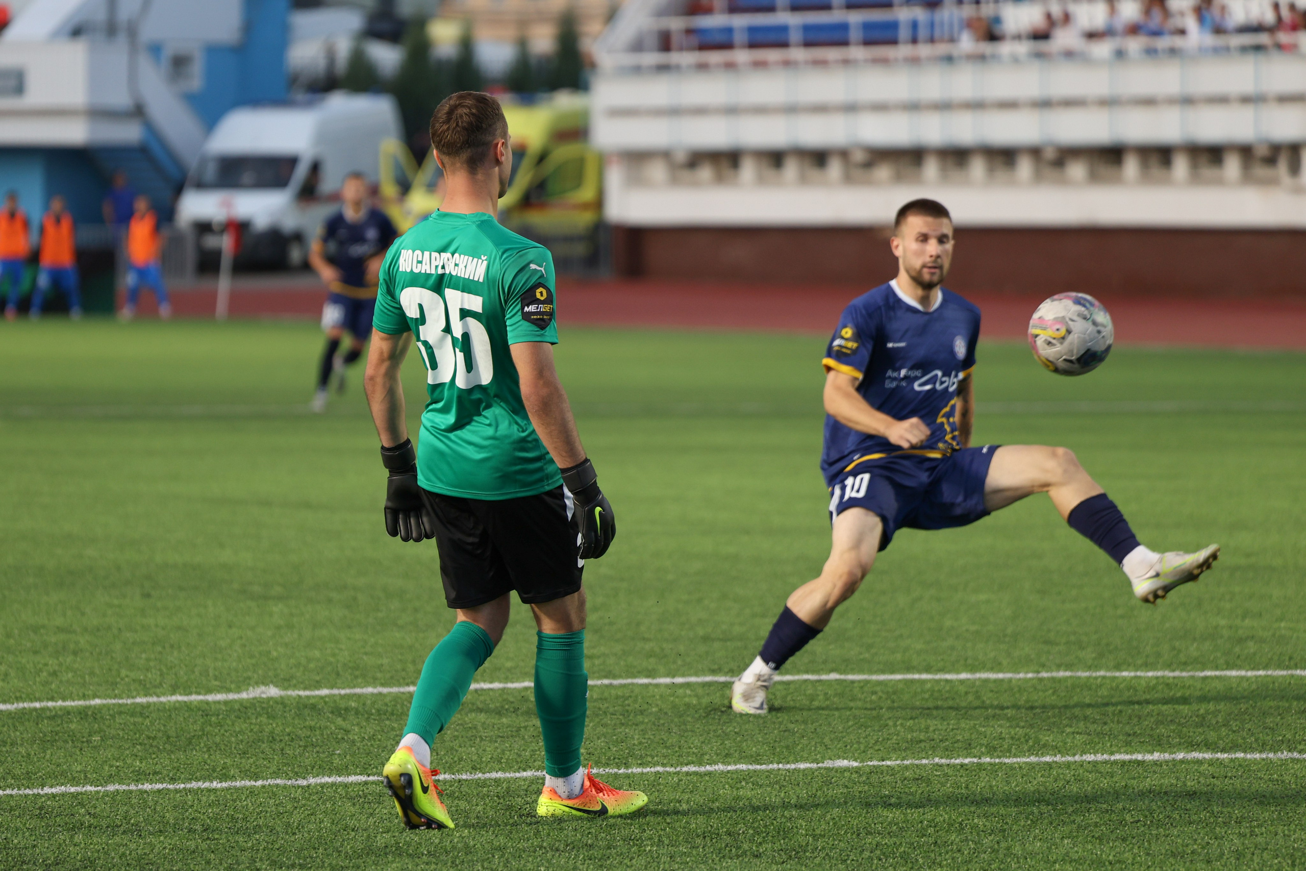 Фото футбольных матчей Первая лига ФНЛ. Фотограф Дмитрий Алексеев
