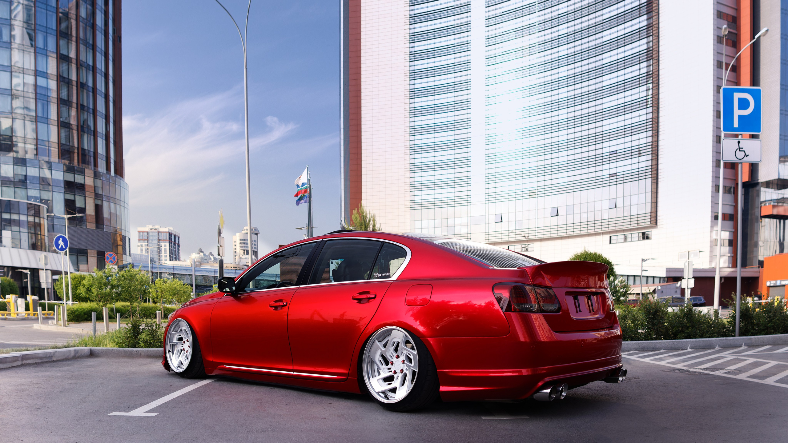 Lexus GSVERDE. IN STREET WE TRUST