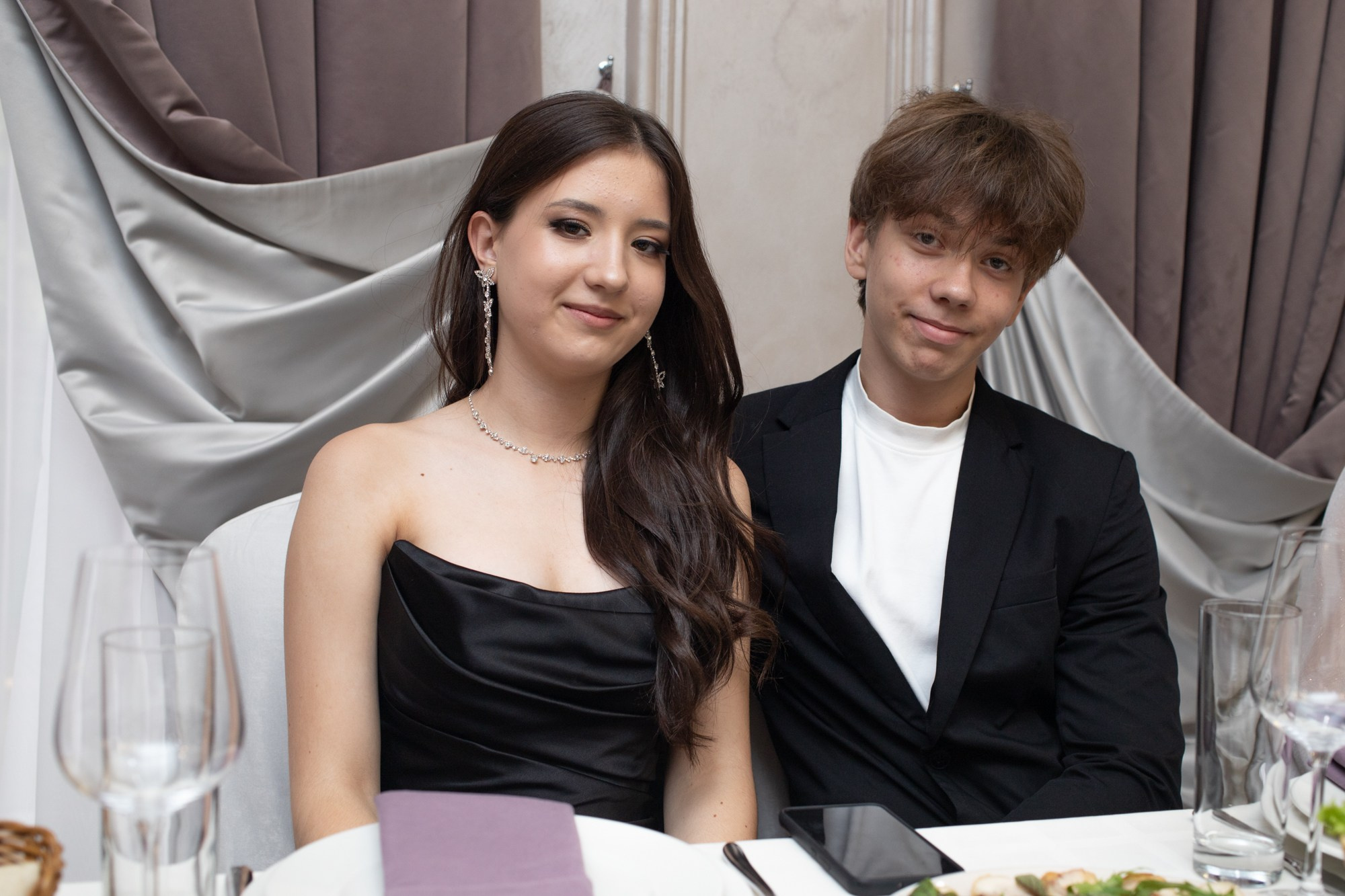 Выпускной 9-й класс. Репортажный, промышленный и маркетплейс-фотограф Дмитрий Чернат