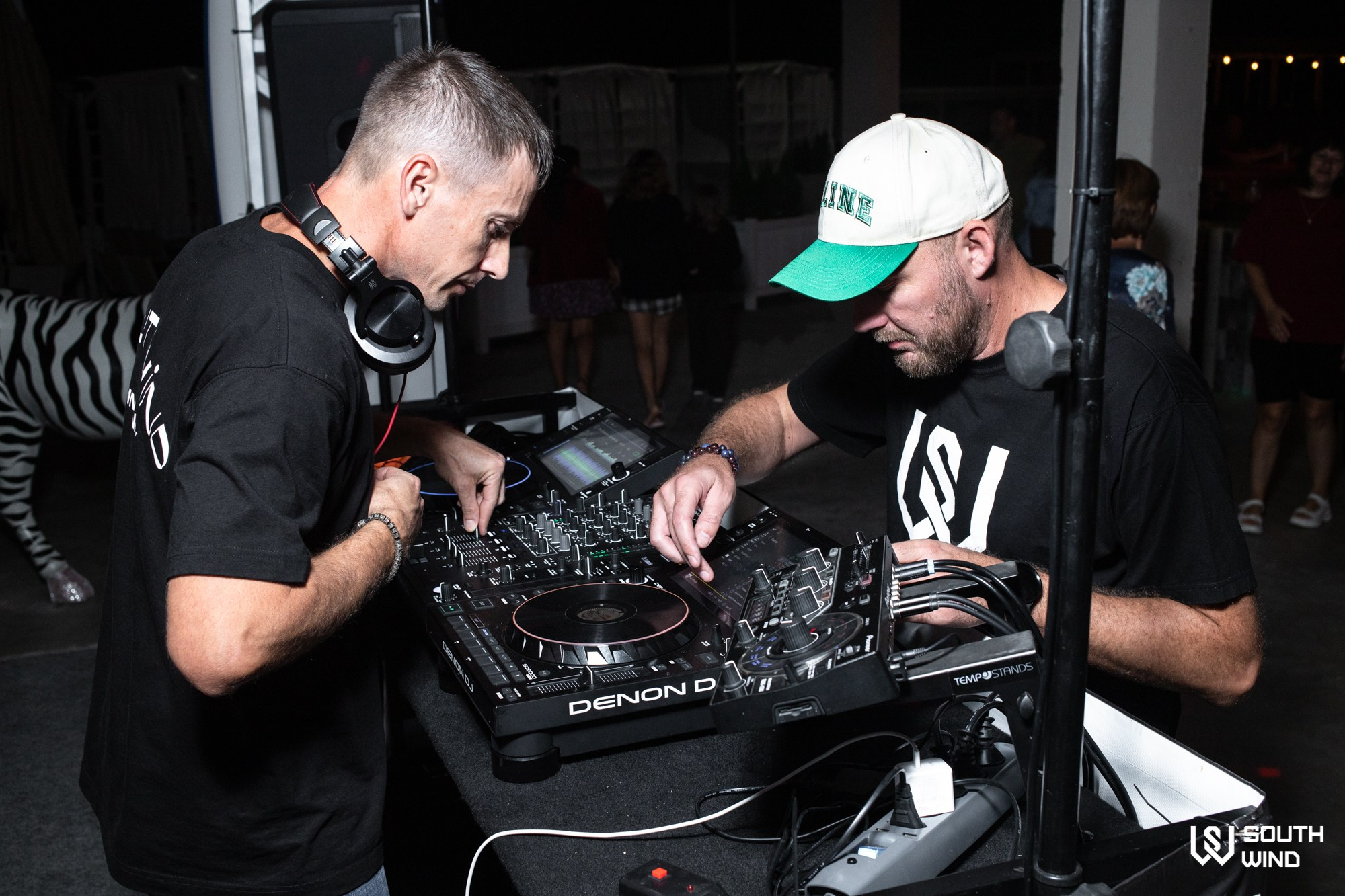 14 09 Вечеринка South Wind в Стереодаче. Репортажный, промышленный и маркетплейс-фотограф Дмитрий Чернат