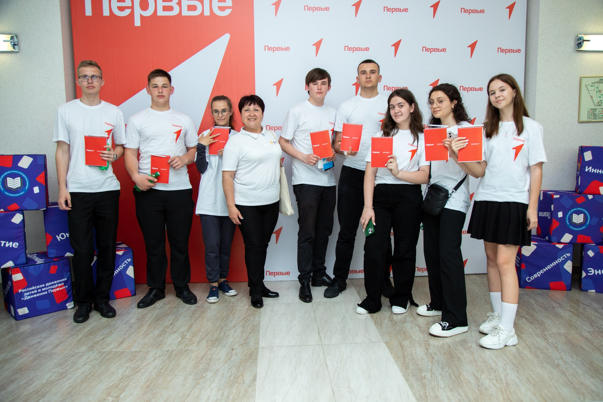 Первый фестиваль Движения Первых в Краснодаре. Репортажный, промышленный и маркетплейс-фотограф Дмитрий Чернат