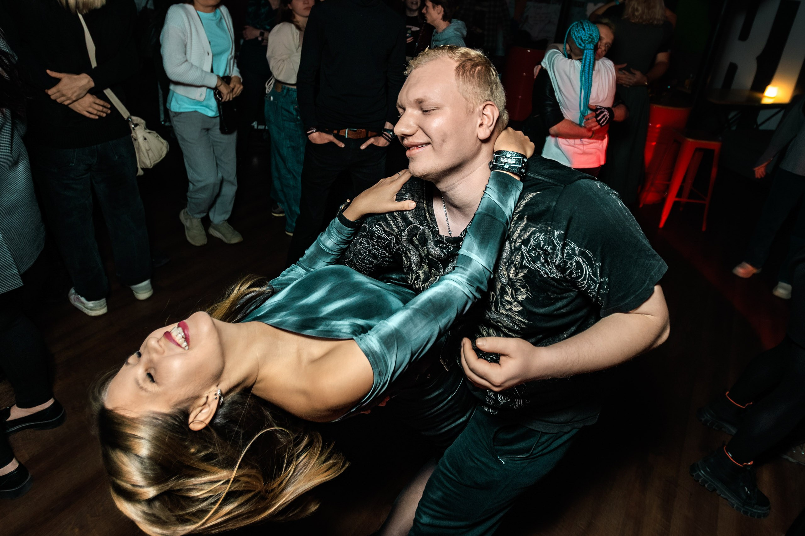 Олдскулы. Репортажный фотограф Екатеринбург | Яркий, качественный репортаж | Концерты, клубы, репортаж, праздники, корпоративы