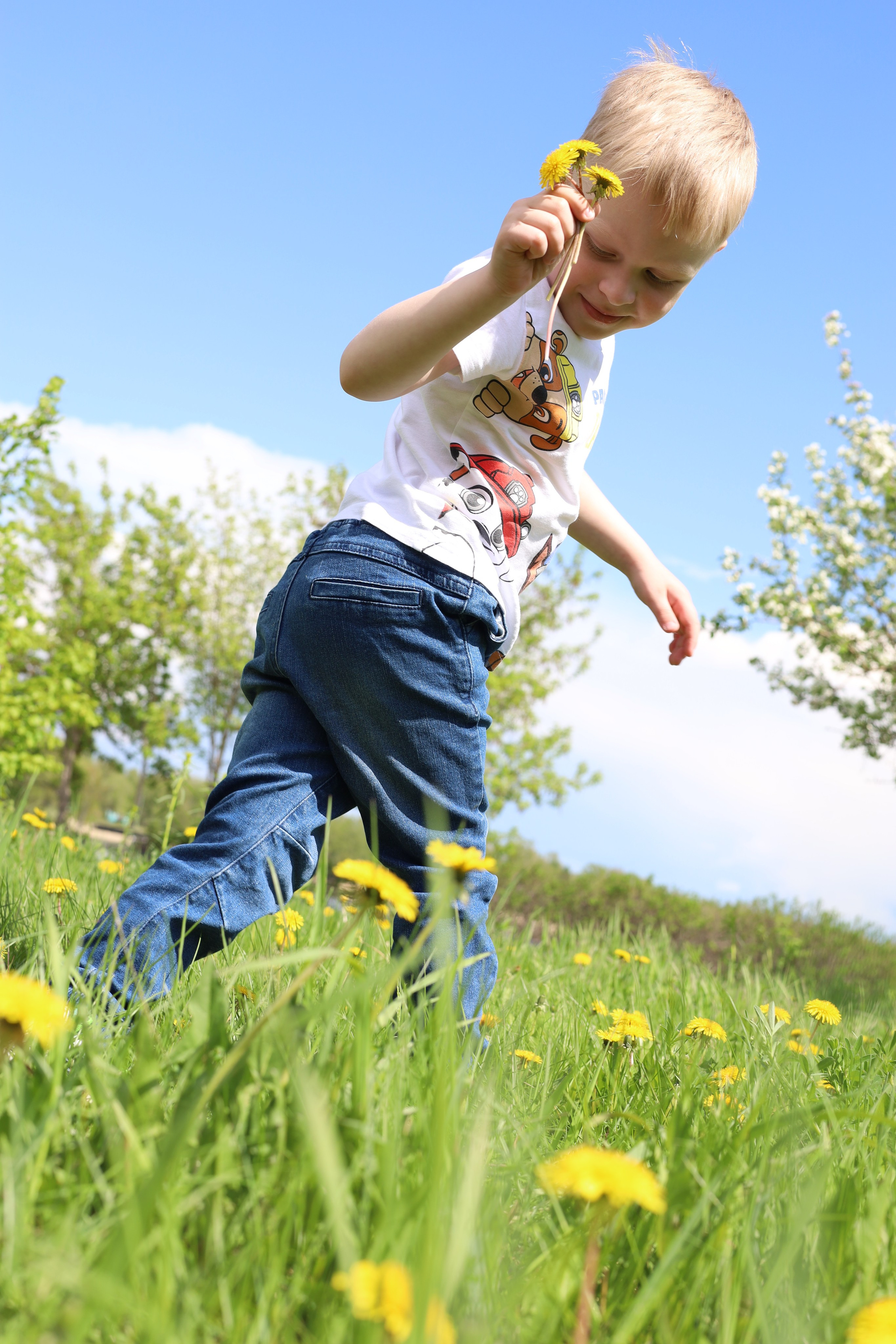 Фотосъемка в яблонях. Фотограф в Красноярске Никитина Мария