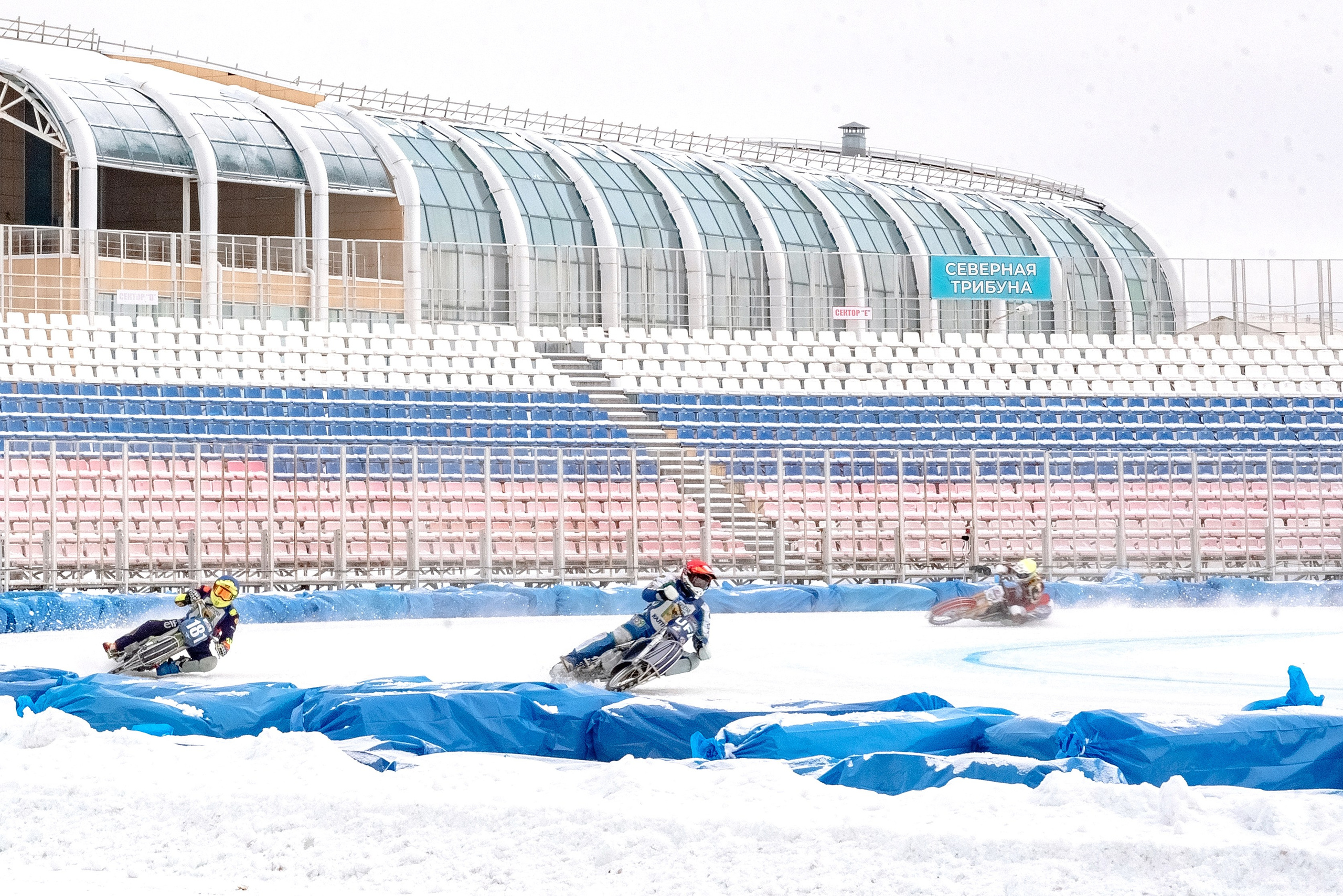 Спидвей. ТЗ (акцент на зрителях, на спонсоре АлфаБанк)