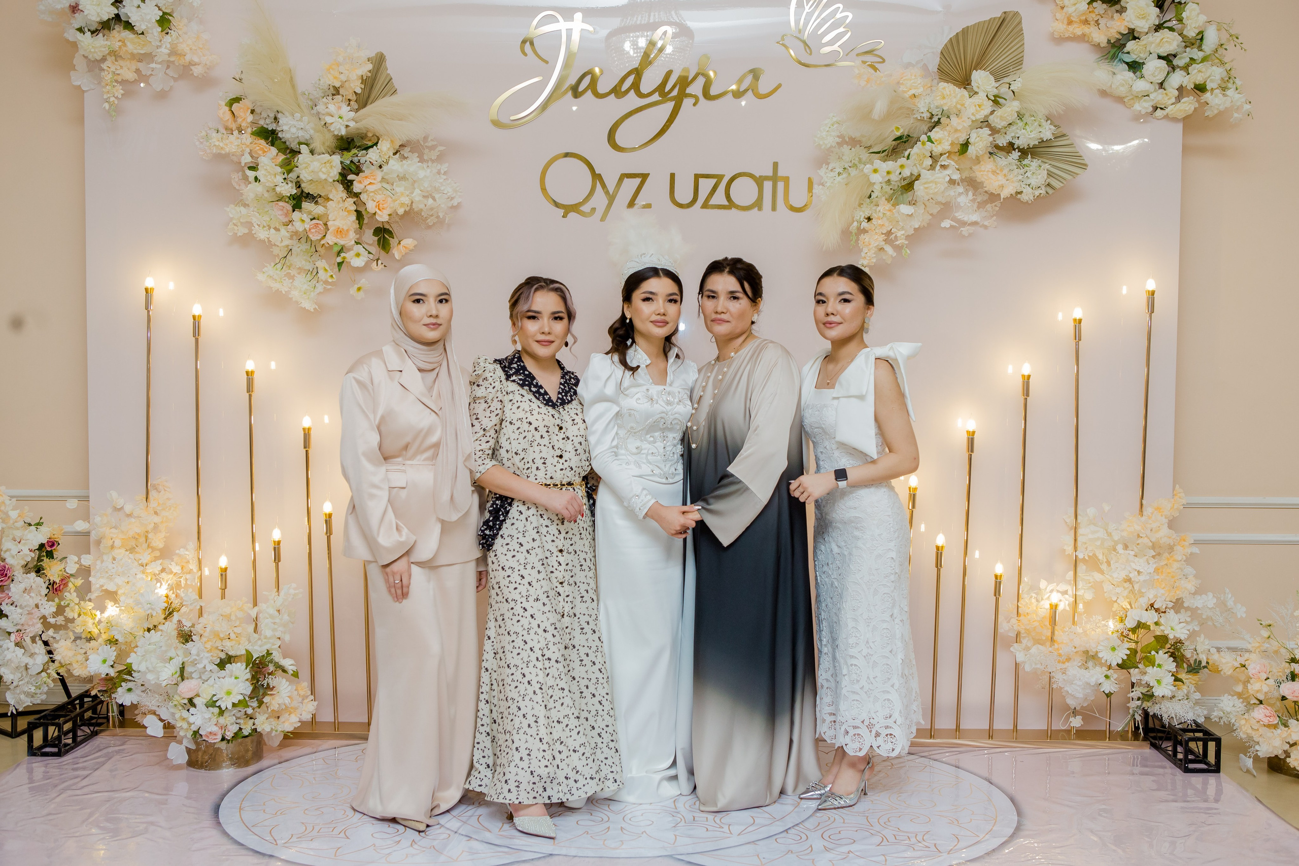 QYZ UZATU ZHADYRA. Свадебный и репортажный фотограф в Астане T.Yertay «Nomad media»