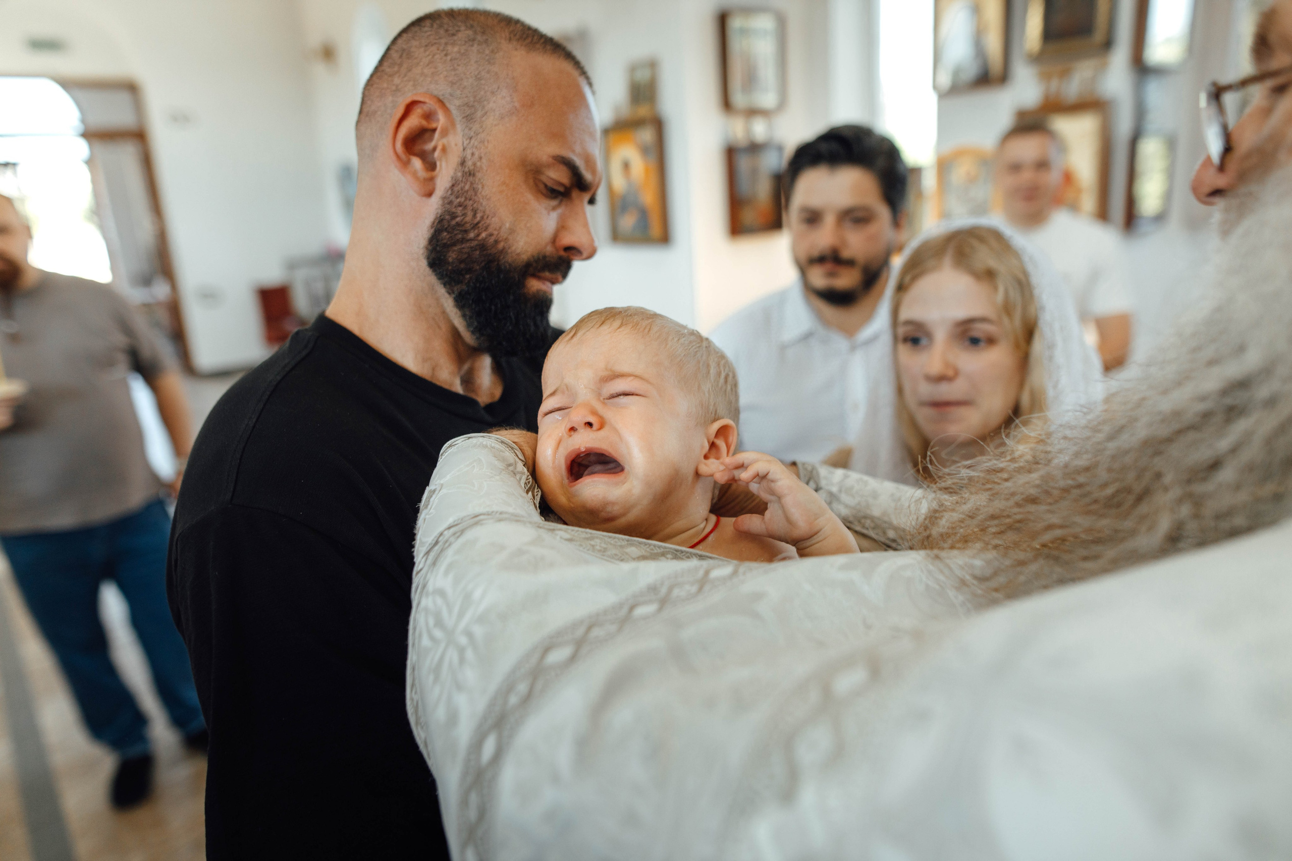 Крещение Энвера (Михаила), д. Колядищи, храм Успения Пр. Богородицы, август 2025