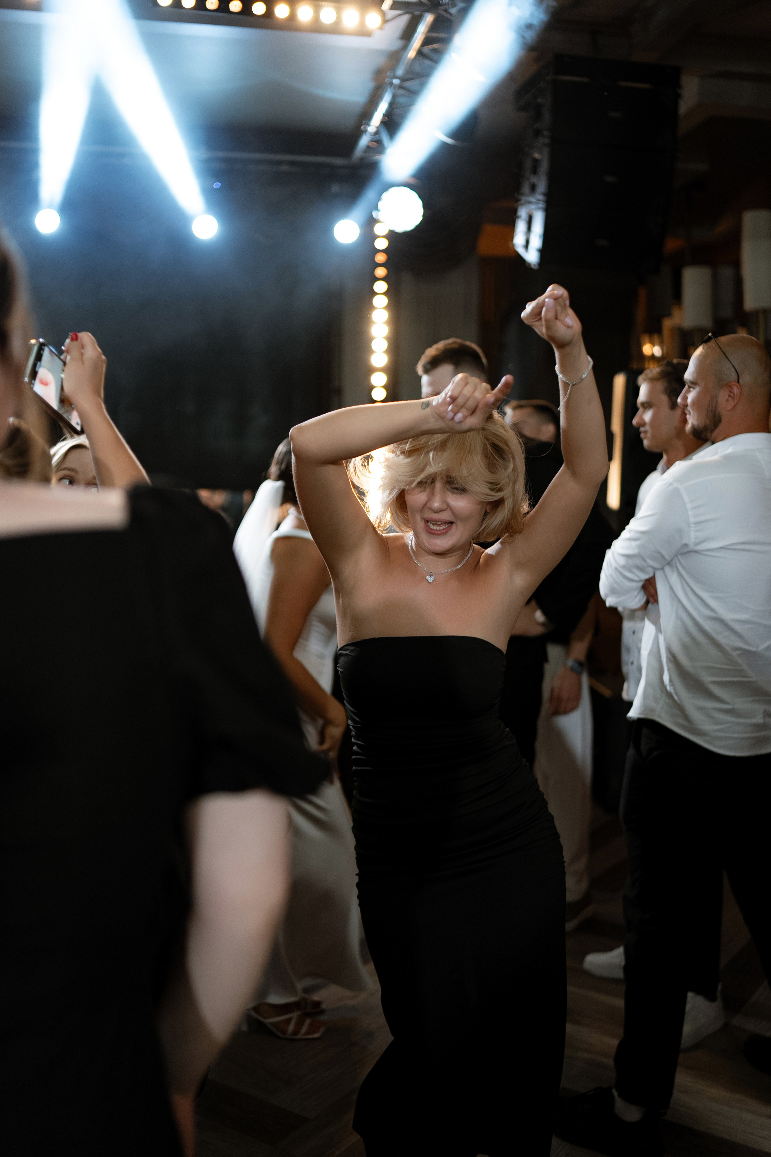 Гермес. Orange. Семейный и портретный фотограф в Саратове Сахарова Маша