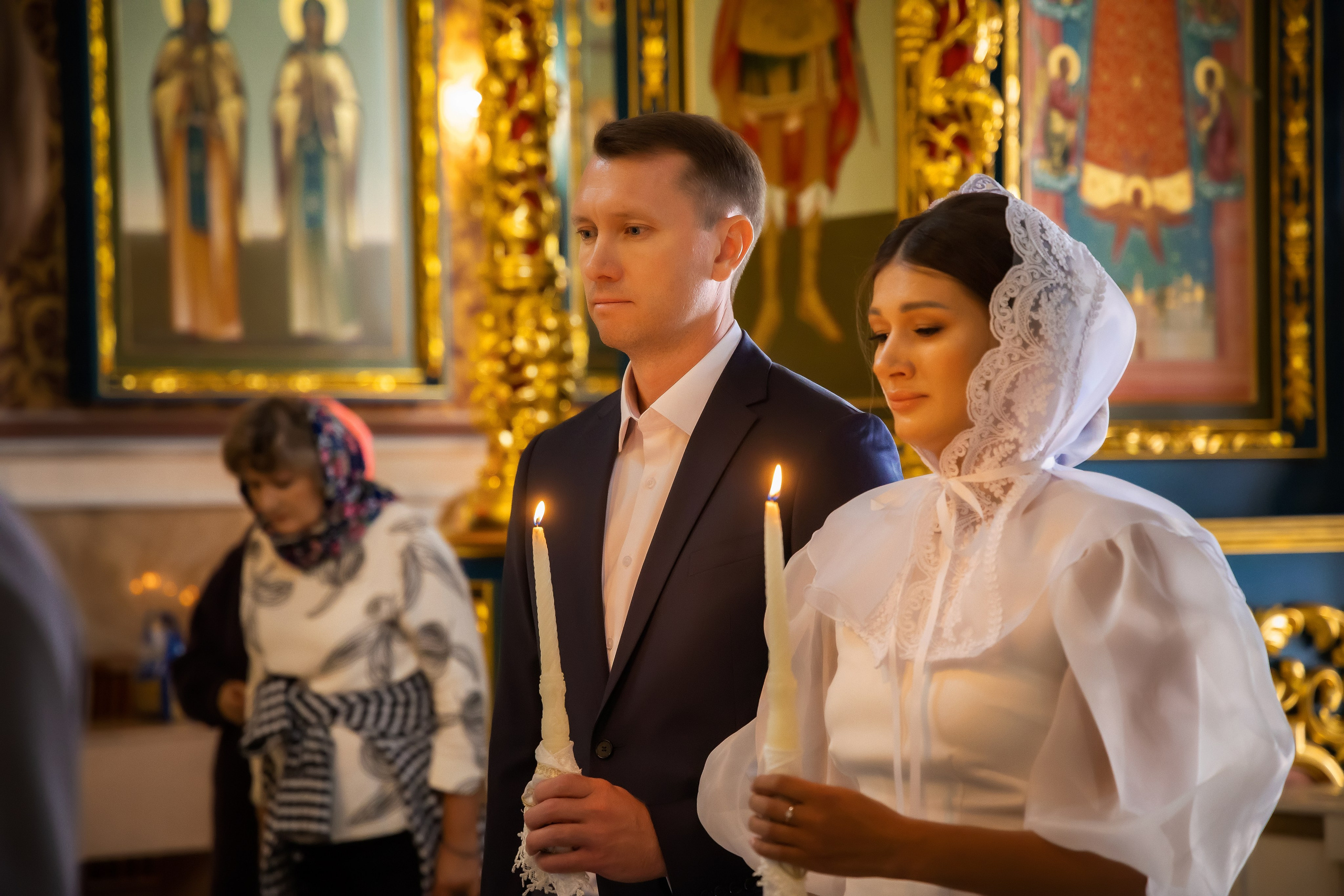 В Храме. Семейный и Свадебный фотограф в Астане Александр Астапов