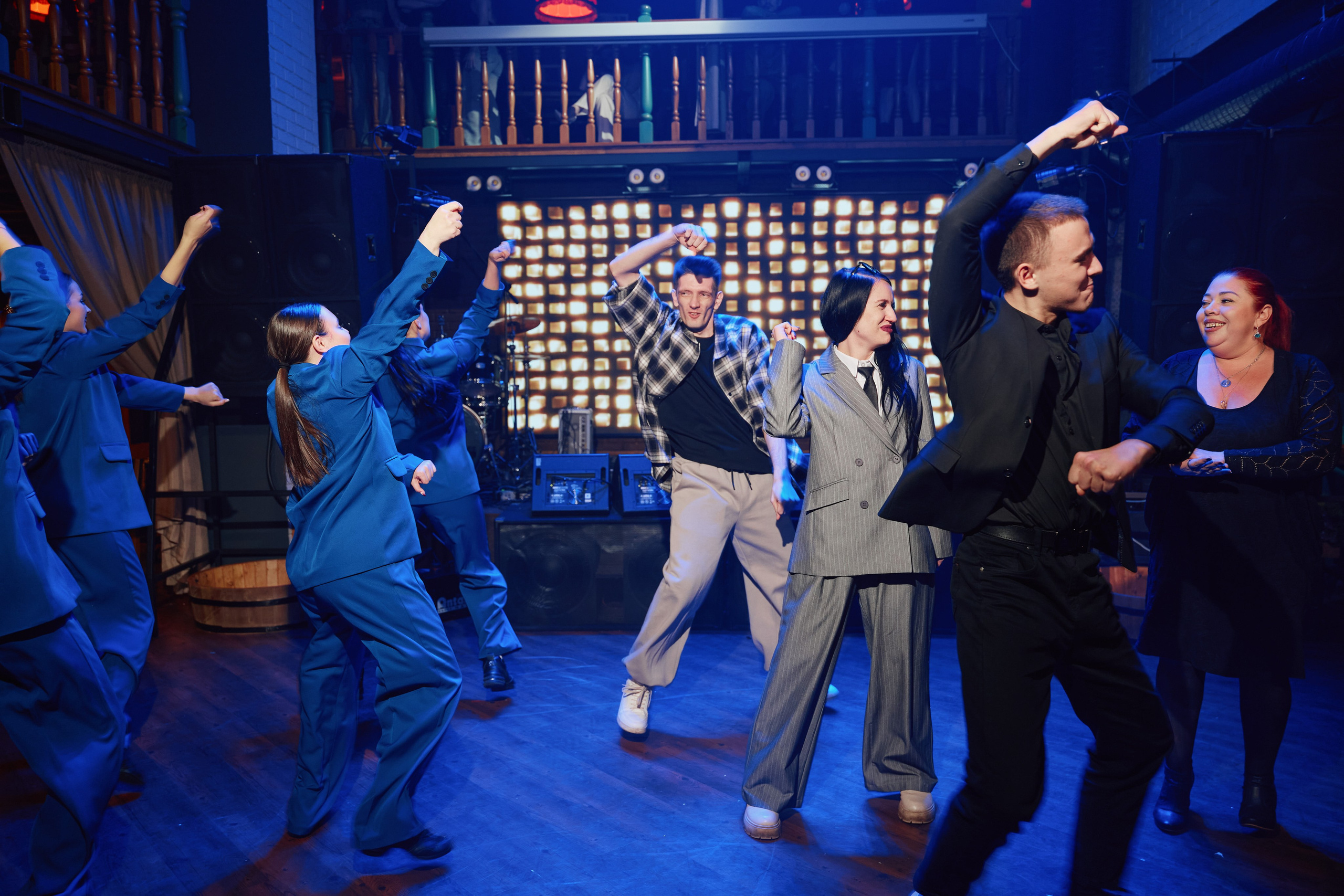 Арт-вечеринка 2026. Фотограф и видеограф в Кургане Леонид Корнильев