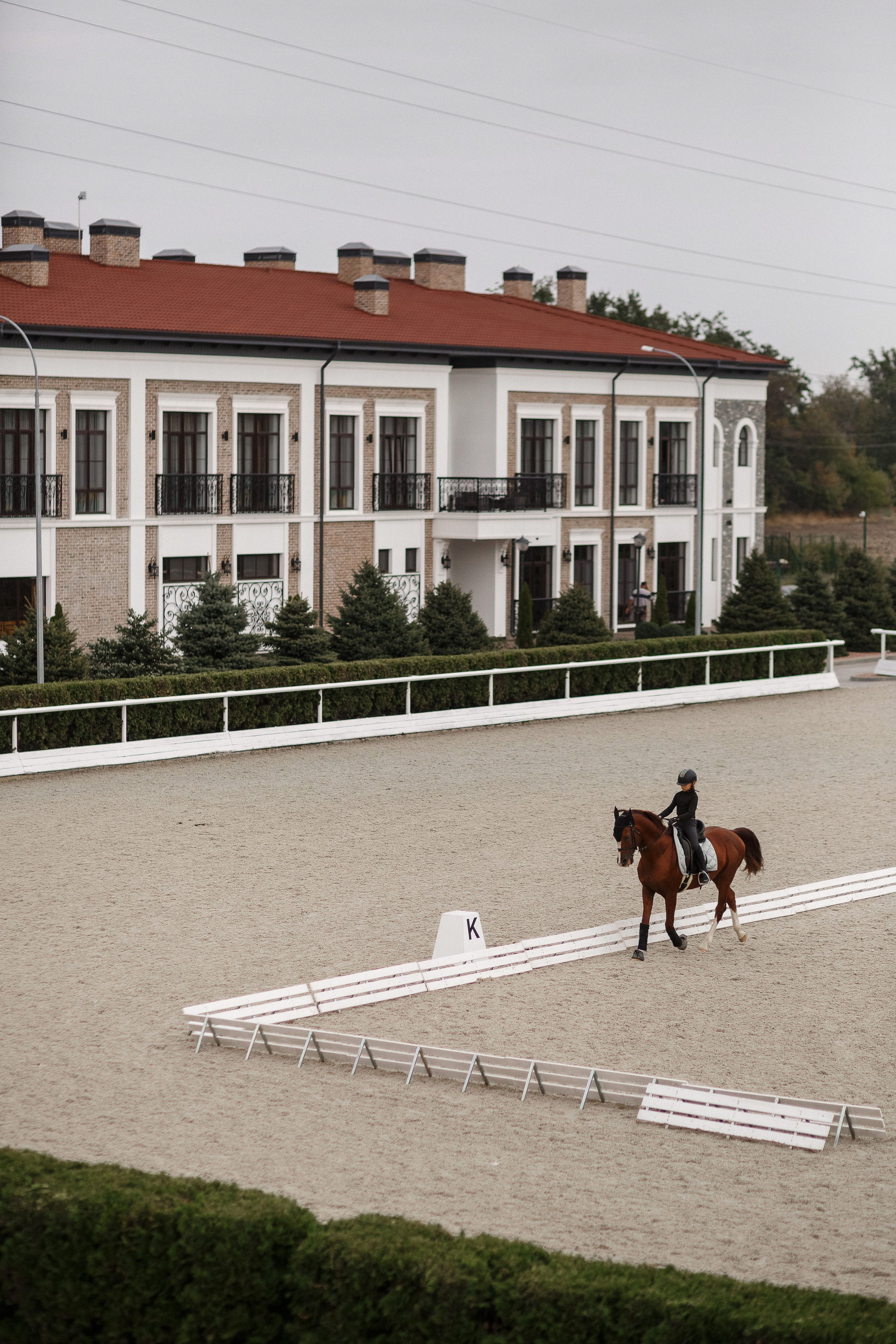 Романтические свадебные моменты Кирилла и Юли в Голден Хорс Таганрог. Свадебный и семейный фотограф в Таганроге Бакарюк Антон