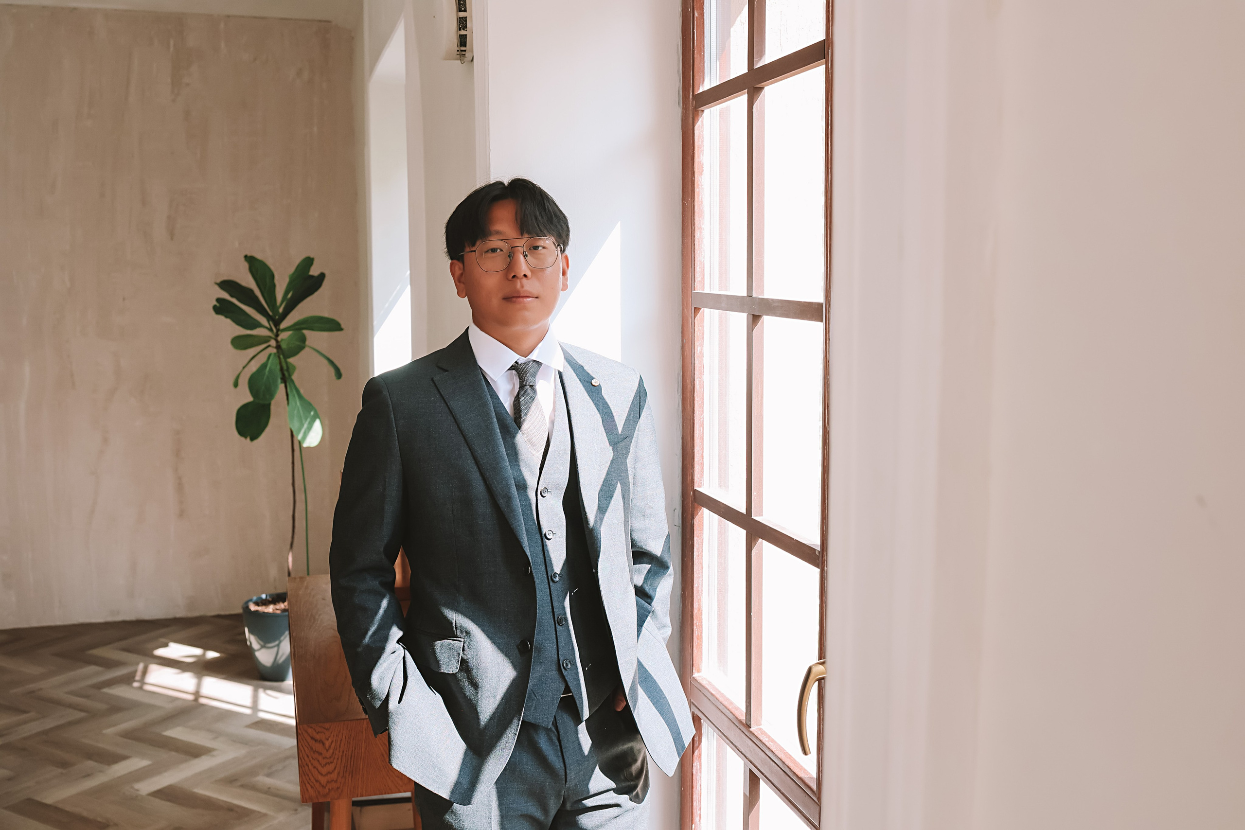 Айвазовский и парк дружбы народов. Семейный фотограф Тюмень, фотограф на роды Салмина Мария