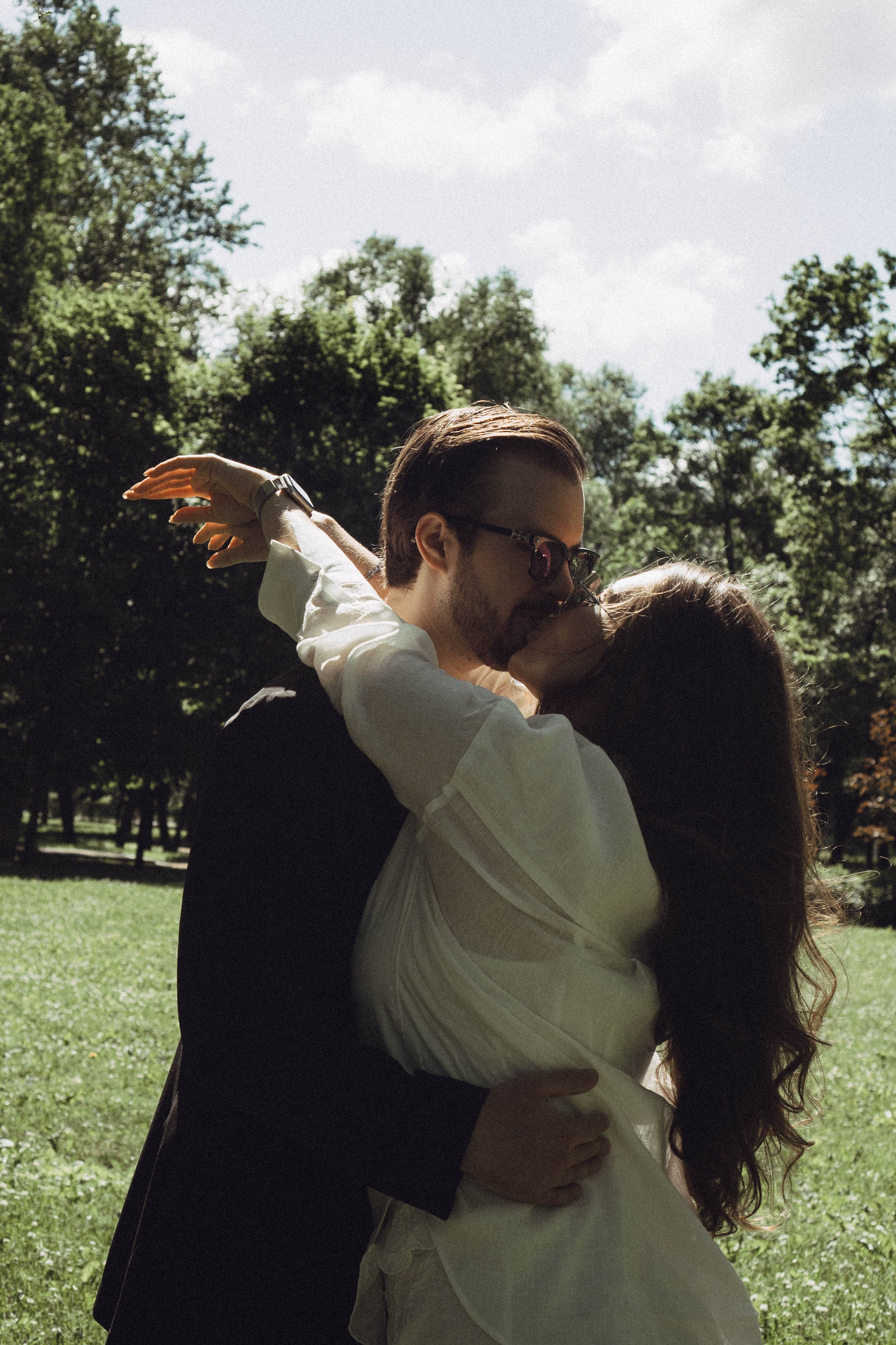 СВАДЕБНАЯ СЬЕМКА В ПАРКЕ ПОБЕДЫ И ПРОГУЛКА ПО МОСКОВСКОМУ ПРОСПЕКТУ. Профессиональный фотограф, Санкт-Петербург — Виктория Богомолова