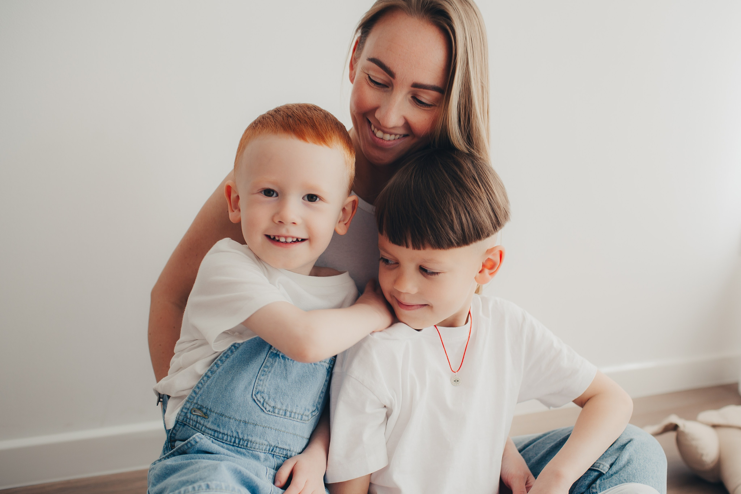 Семейная фотосессия в студии. Фотограф Евгения Мальцева, Архангельск