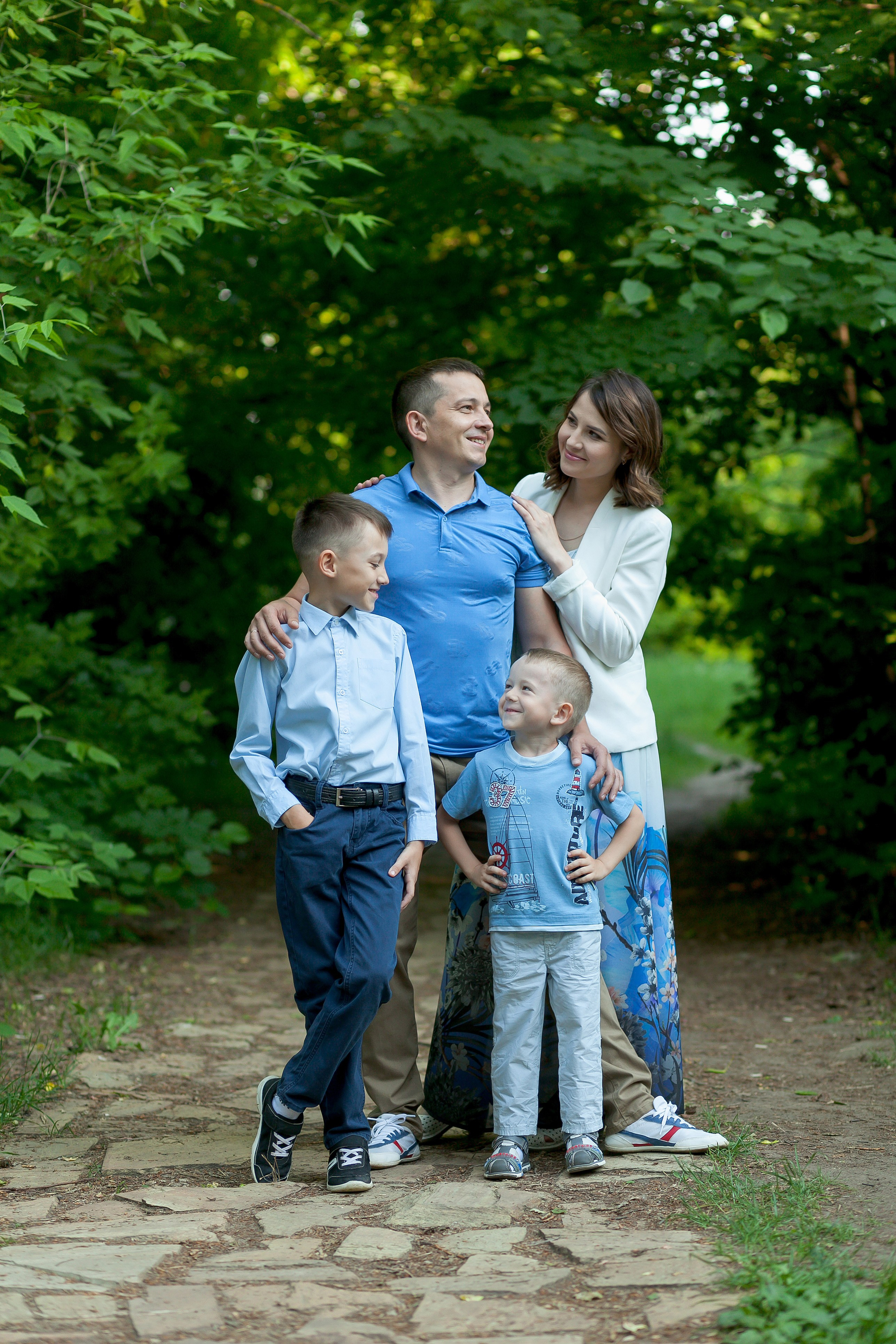 Фотосессия весной. Выпускные альбомы Казань. Семейный и детский фотограф Михаил Мигачев