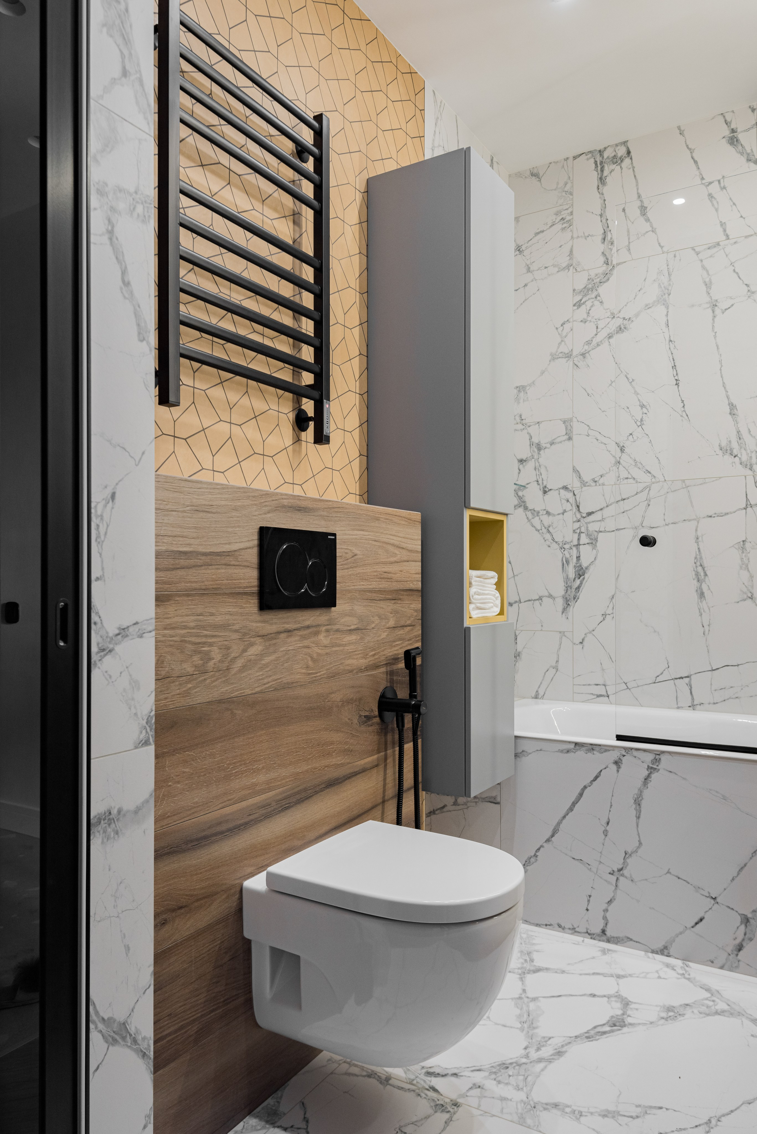 Квартира для молодого человека. Дизайнер Анна Хащенко. Мебель на заказ