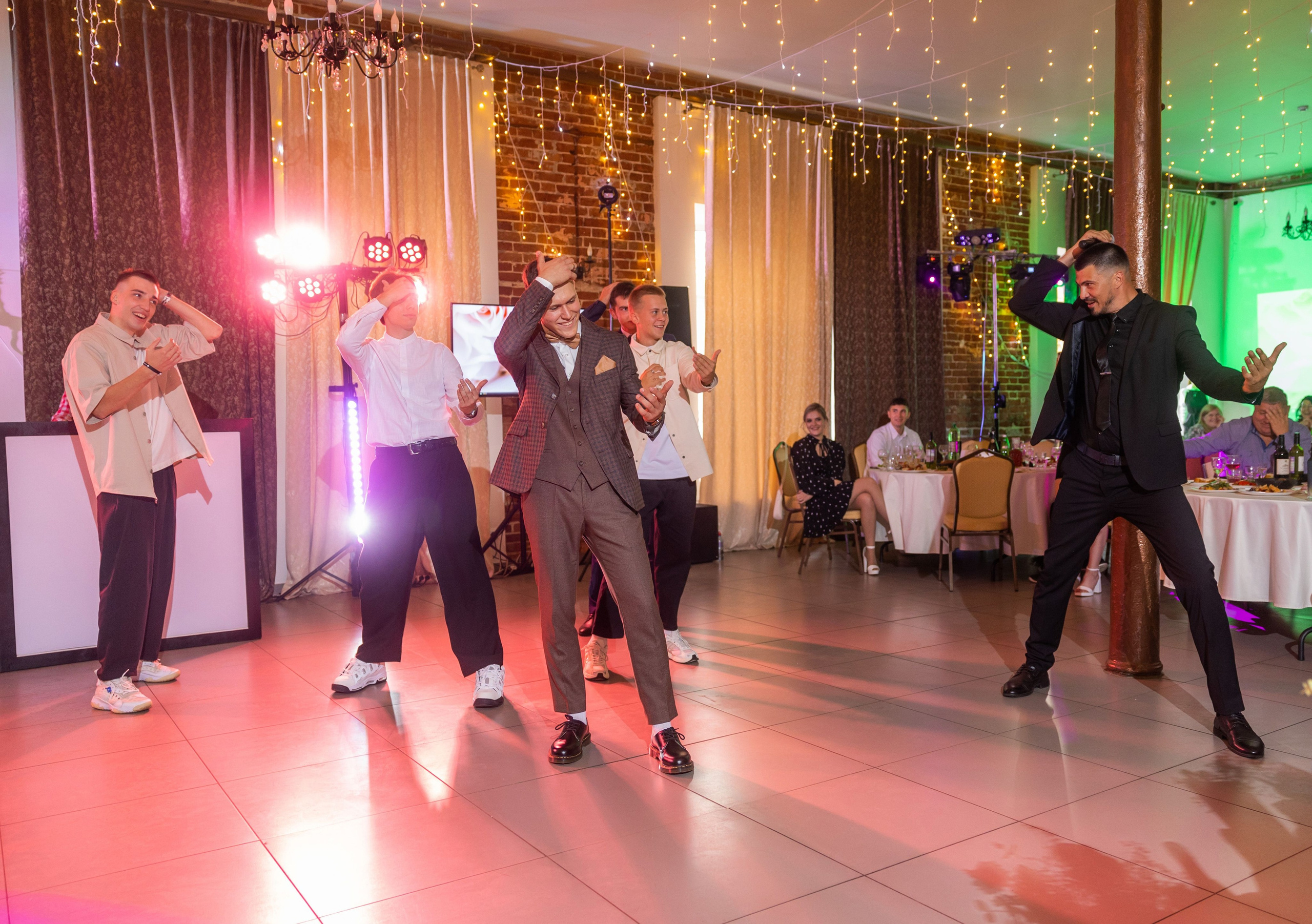 Свадьба Антона и Дарьи. Фотограф Петров Александр Свадьбы, Съемка в студии, Выпускные альбомы г. Балашов