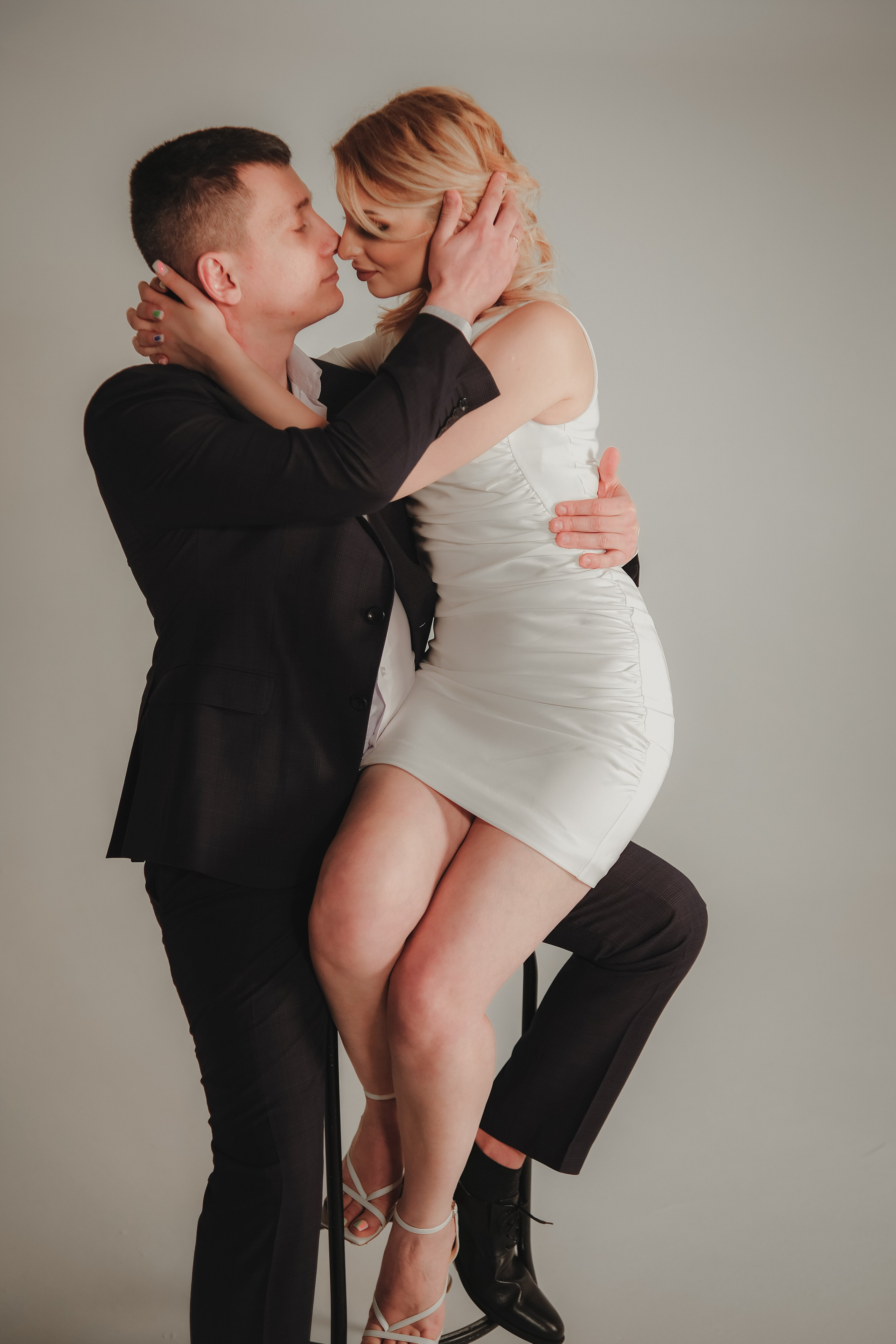 Lovestory, студия. Елена и Денис. Фотограф в Москве Ленарская Дарья