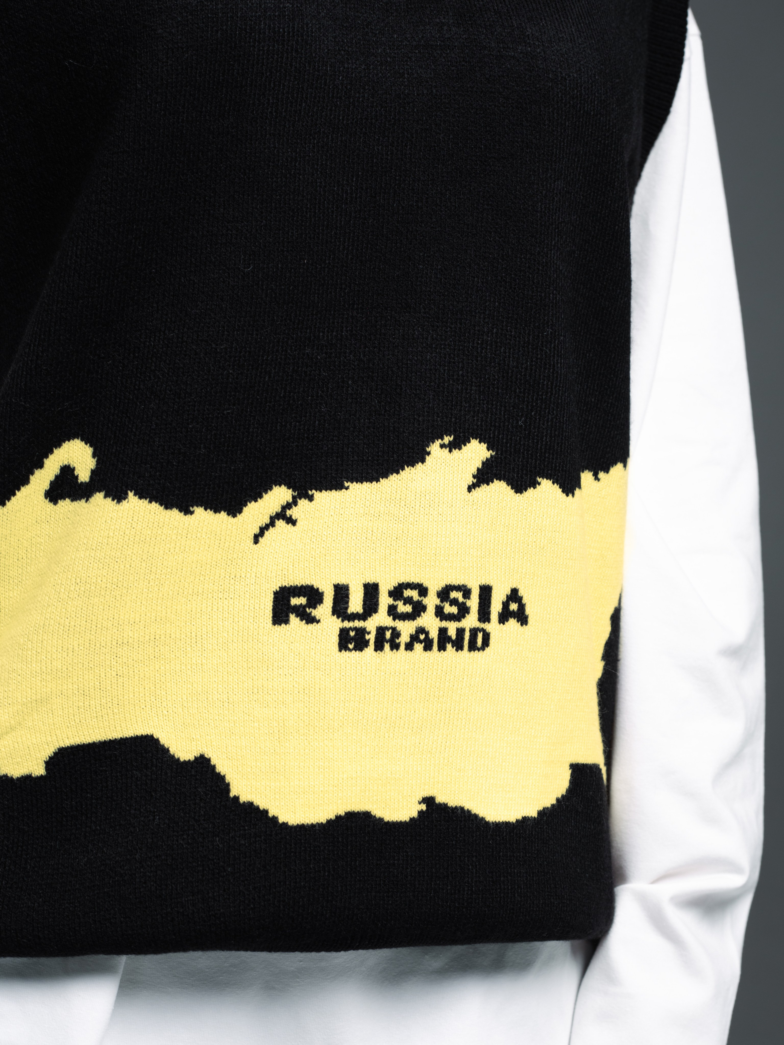 КАТАЛОГ | серый фон. RUNA production — стильные съемки для брендов