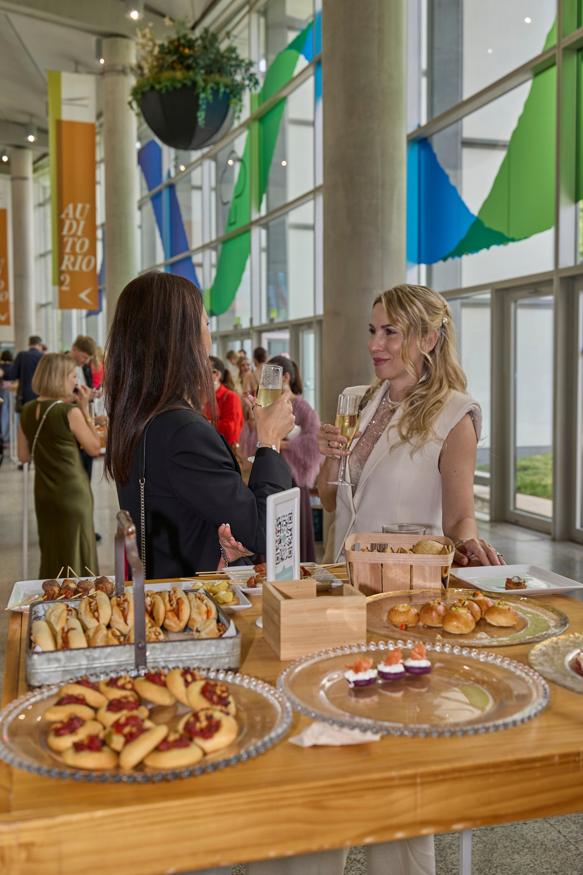 La Persona Awards 2026. Fotógrafa, videógrafa y piloto de dron en Valencia, España - Anna Baranova