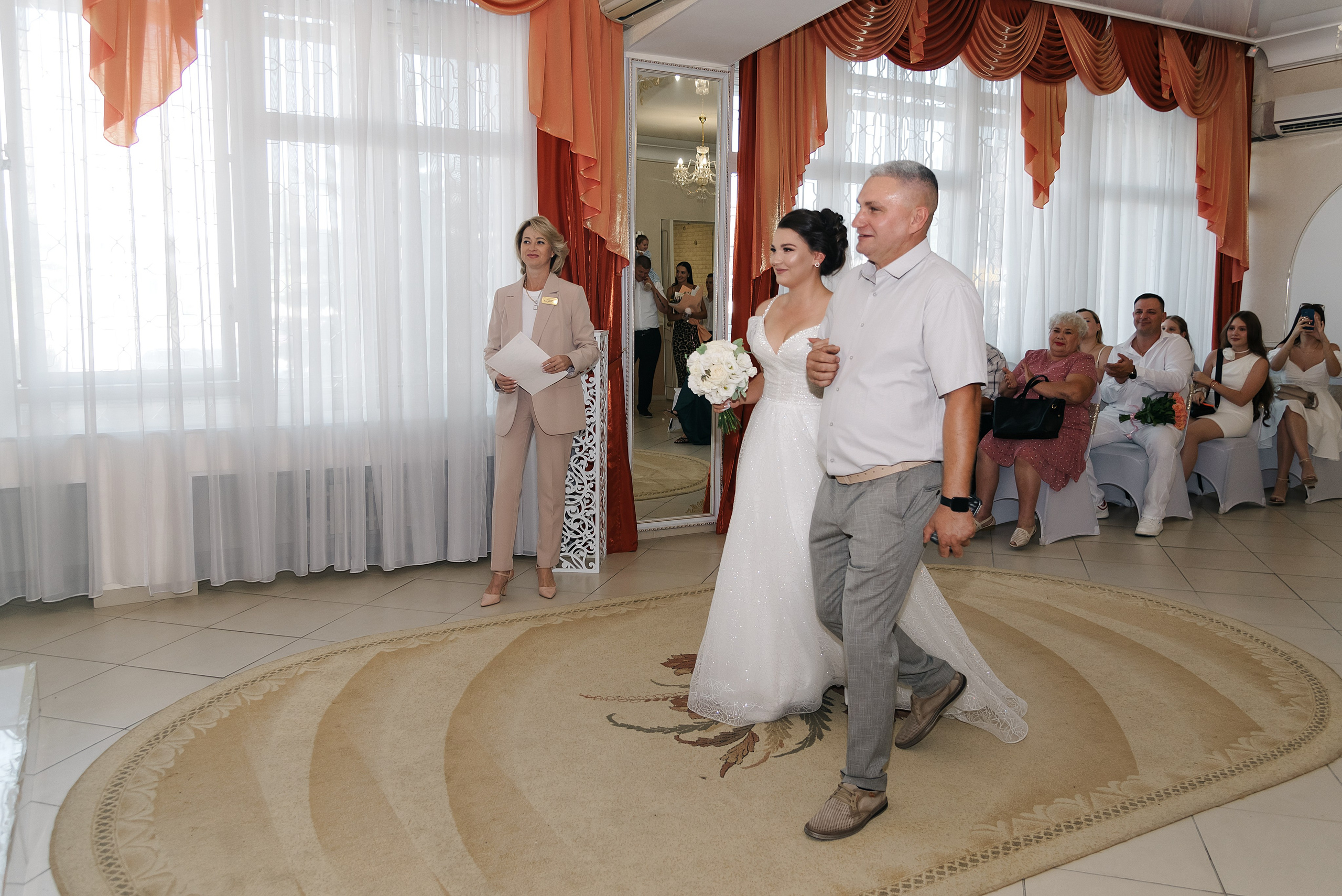 Роман и Карина. Фотограф Волжский Екатерина Егорова