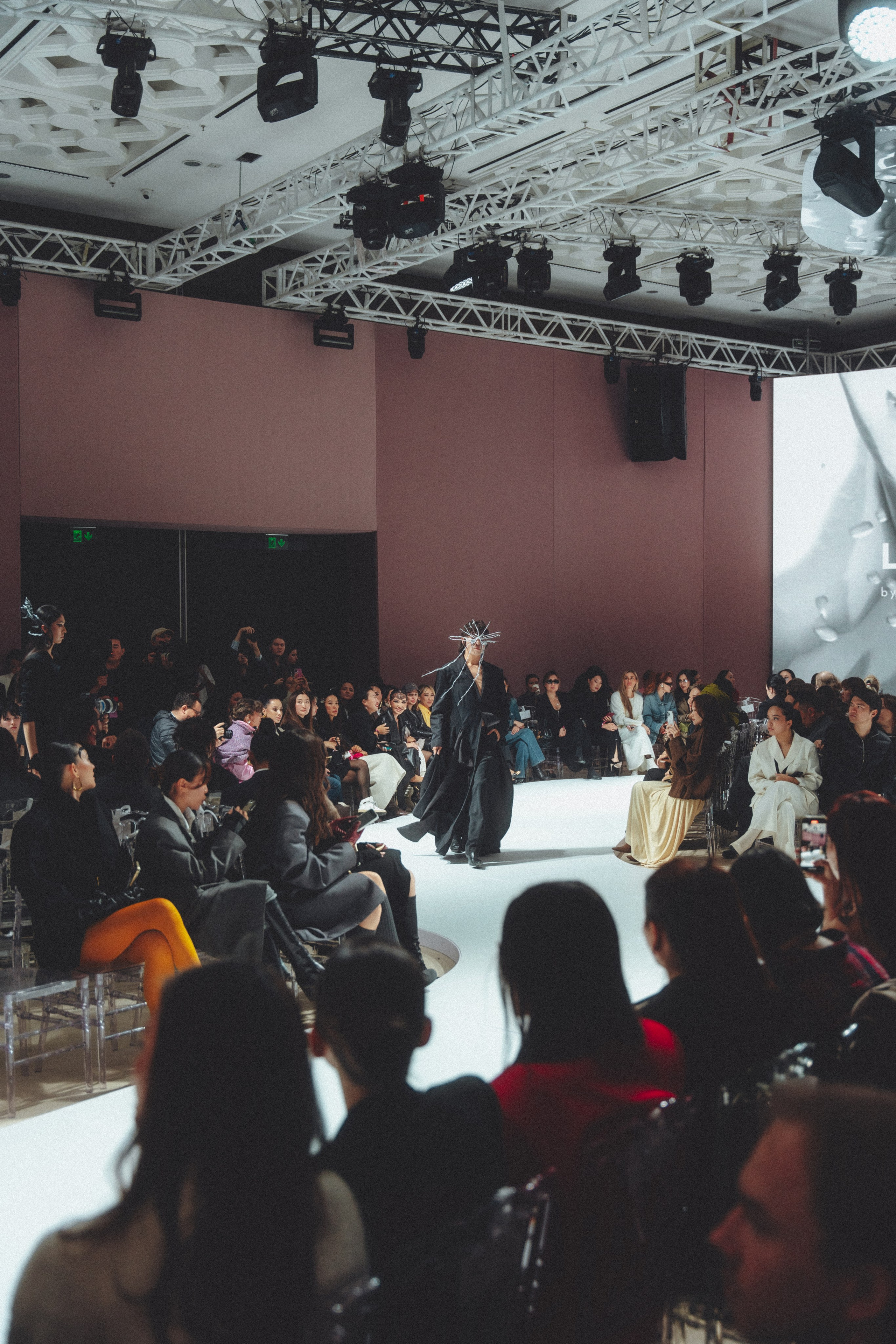 VISA FASHION WEEK ALMATY SS26 / THE PODIUM