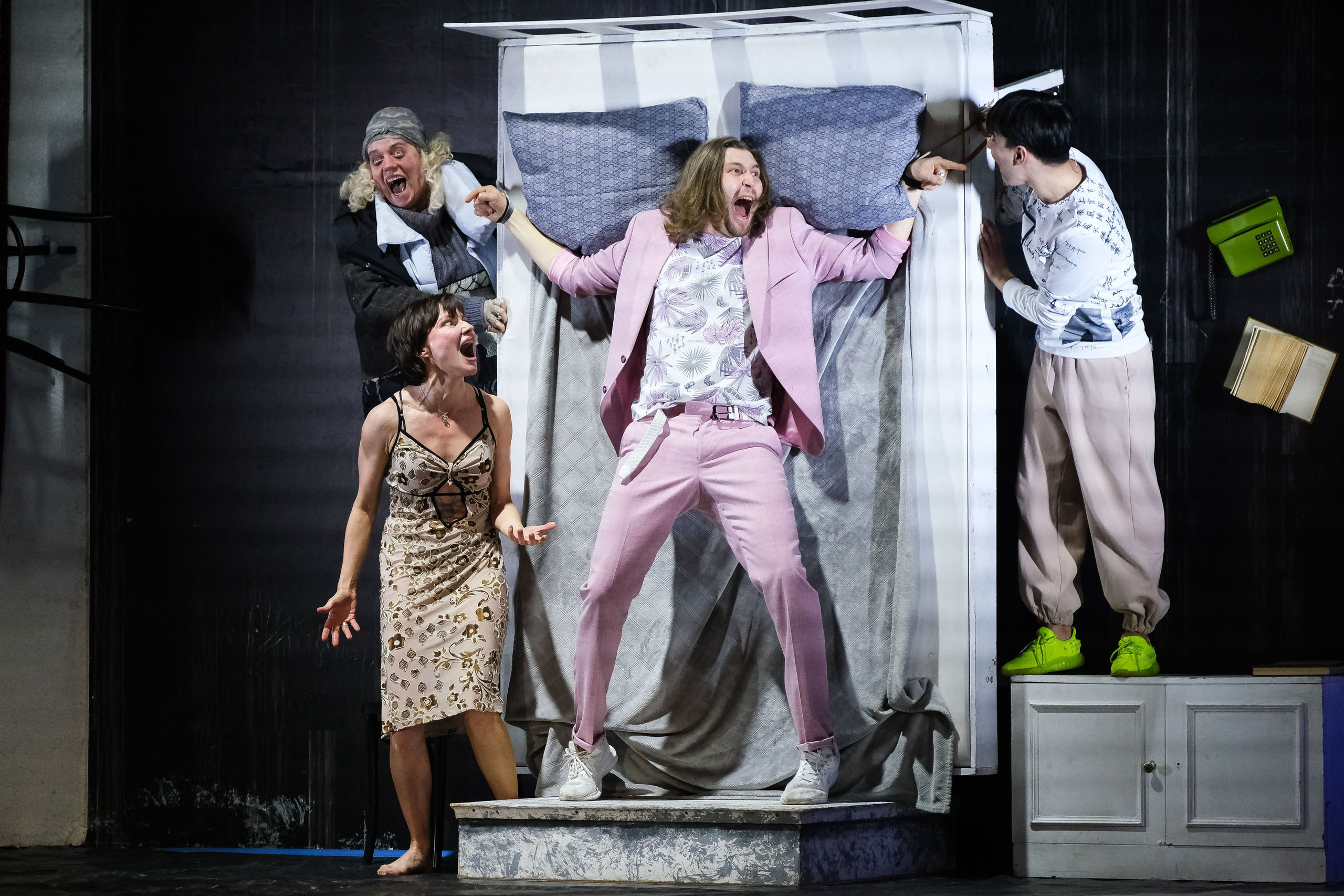 Ганди молчал по субботам. Фотограф Анатолий Деникин