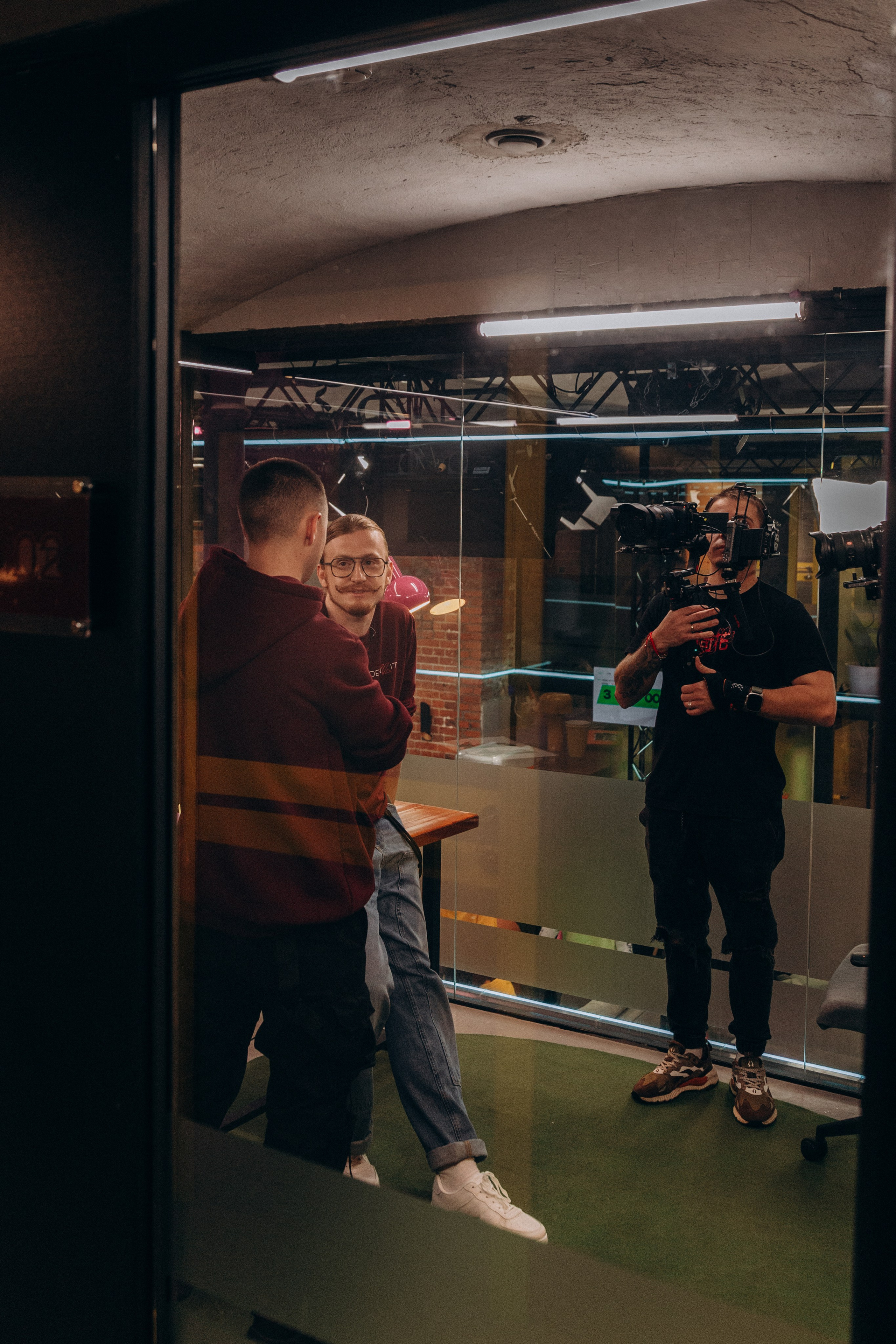 Битва стартапов. Олег Левин — профессиональный концертный и бэкстейдж фотограф в Москве