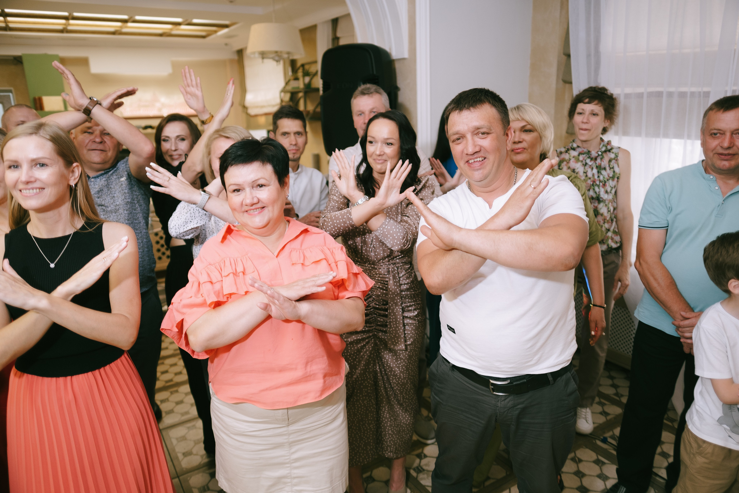 Выпускной школа 33. Свадебный и репортажной фотограф Денис Ожигин в Краснодаре и Краснодарском крае