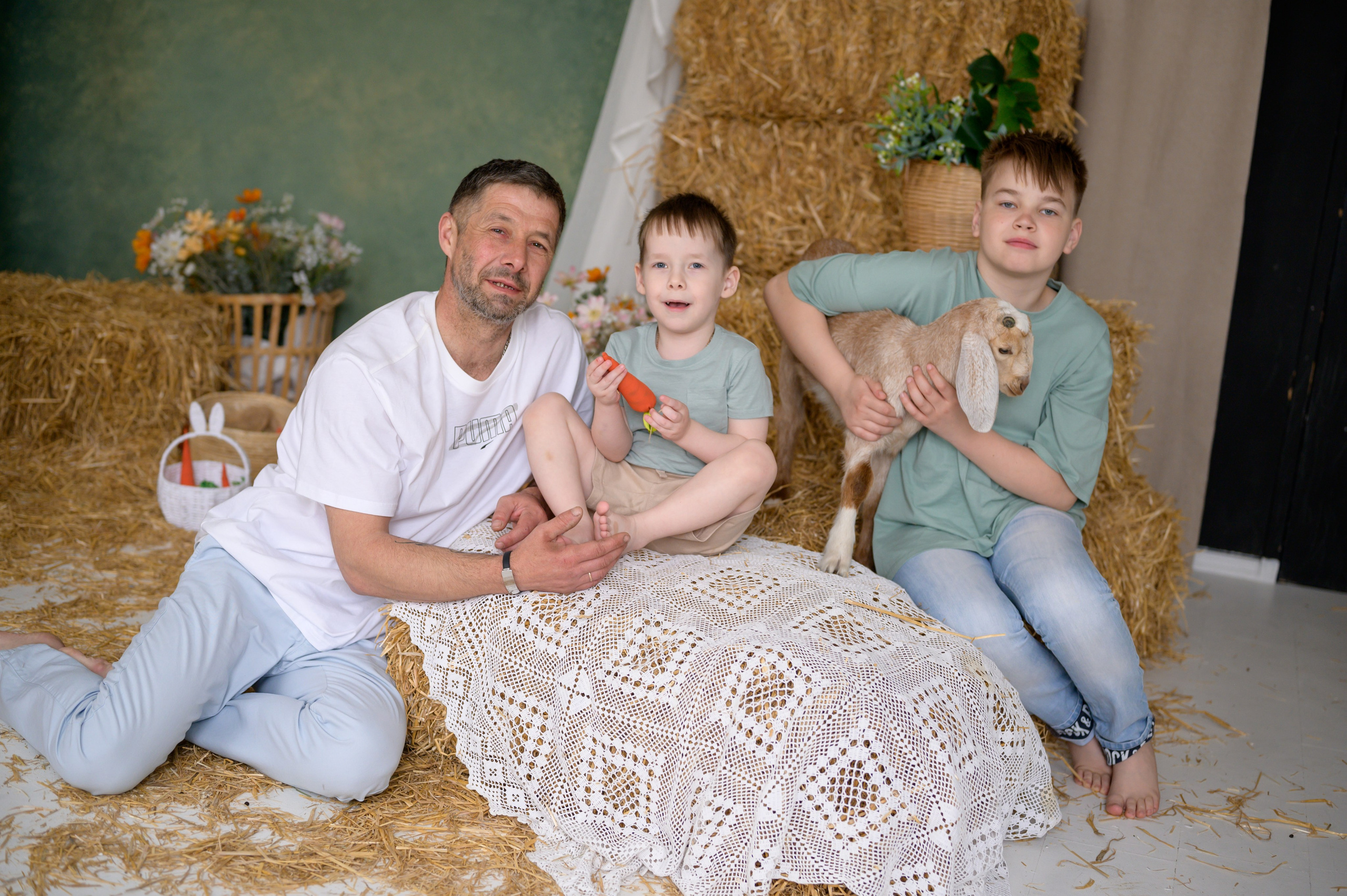 Фотостудия «Рояль» зал «Графика». Фотограф новорожденных, семейный детский в Тюмени Татьяна Морозова