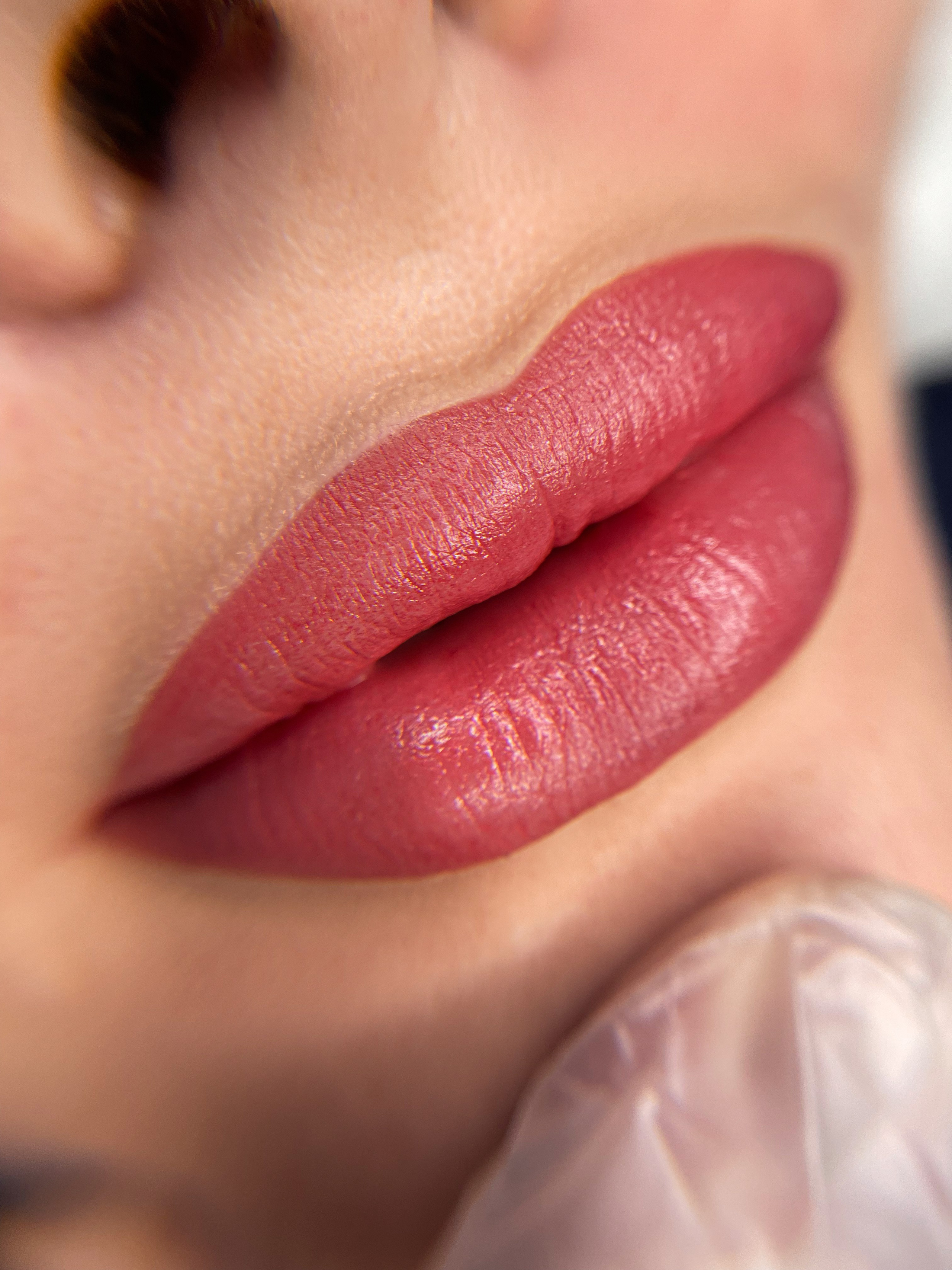 Анастасия. Студия перманентного макияжа, косметологии и массажа SYMMETRY в Москве, м. Киевская