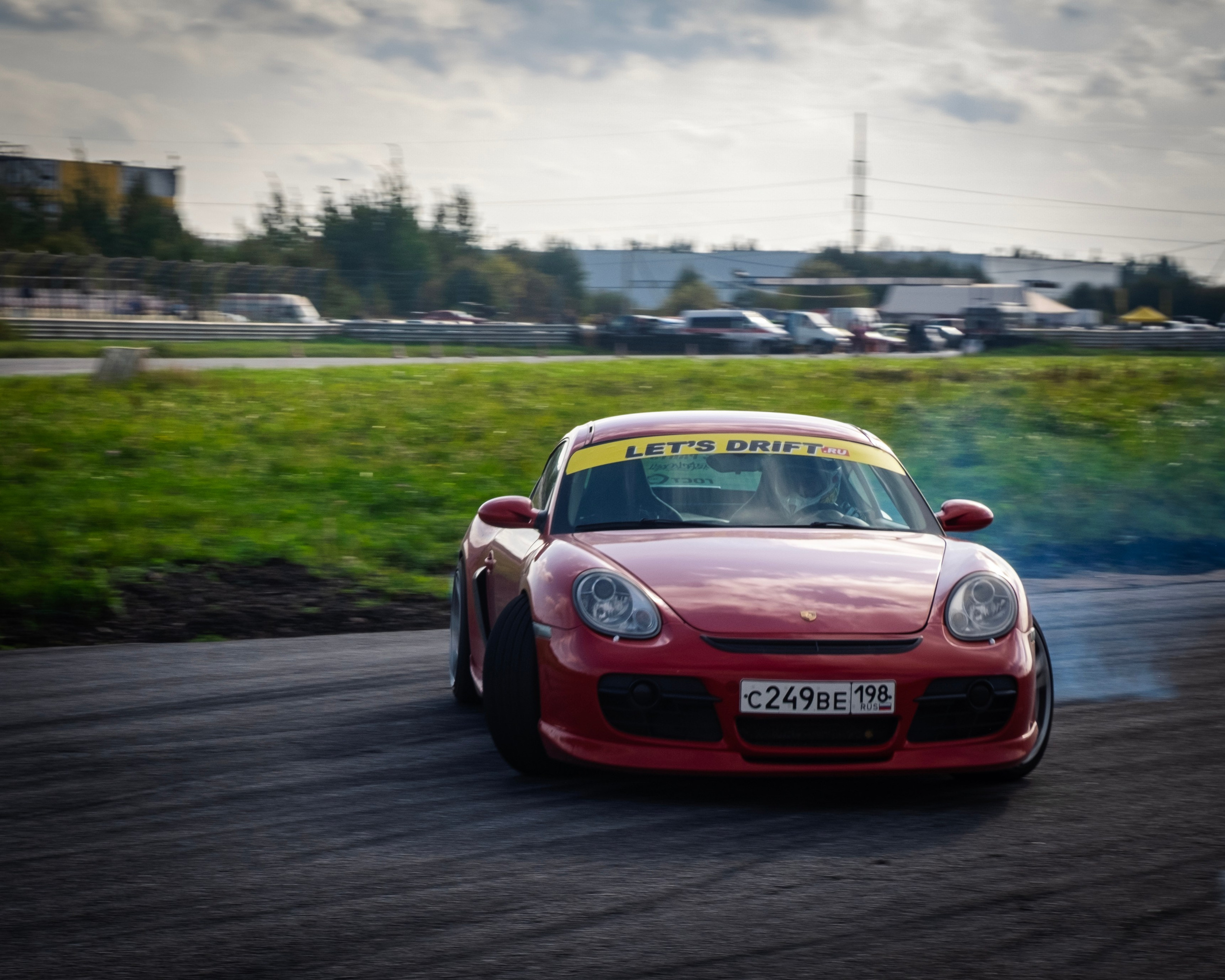 AUTODROM FEST 21.09.25. Автомобильные фотографии и рисунки в Санкт-Петербурги Пашков Дмитрий