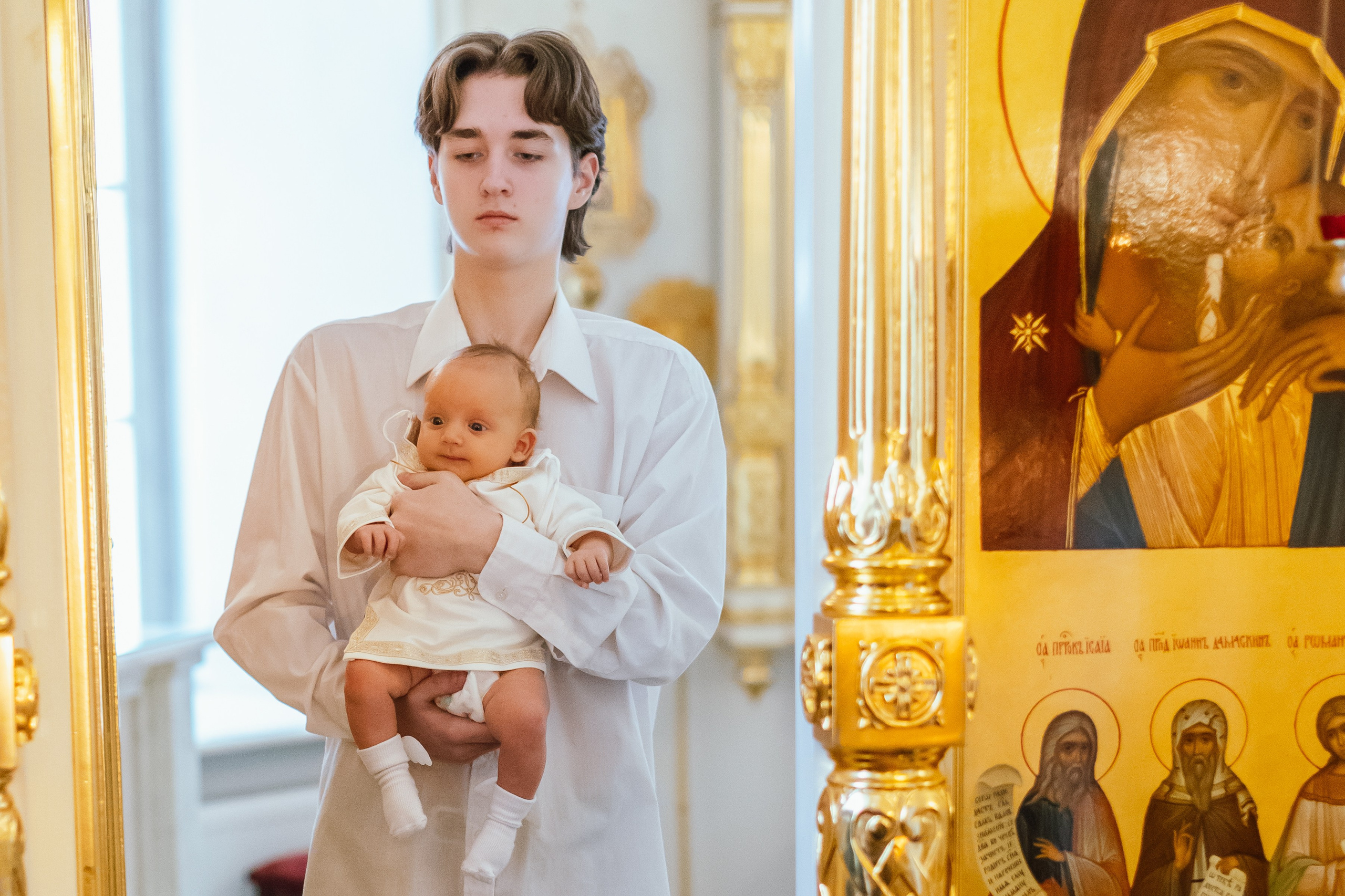 Фотосъемка крещения. Фото и видео Москва, Московский. Свадебный фотограф, видеограф, фотосессии, видеосъемка