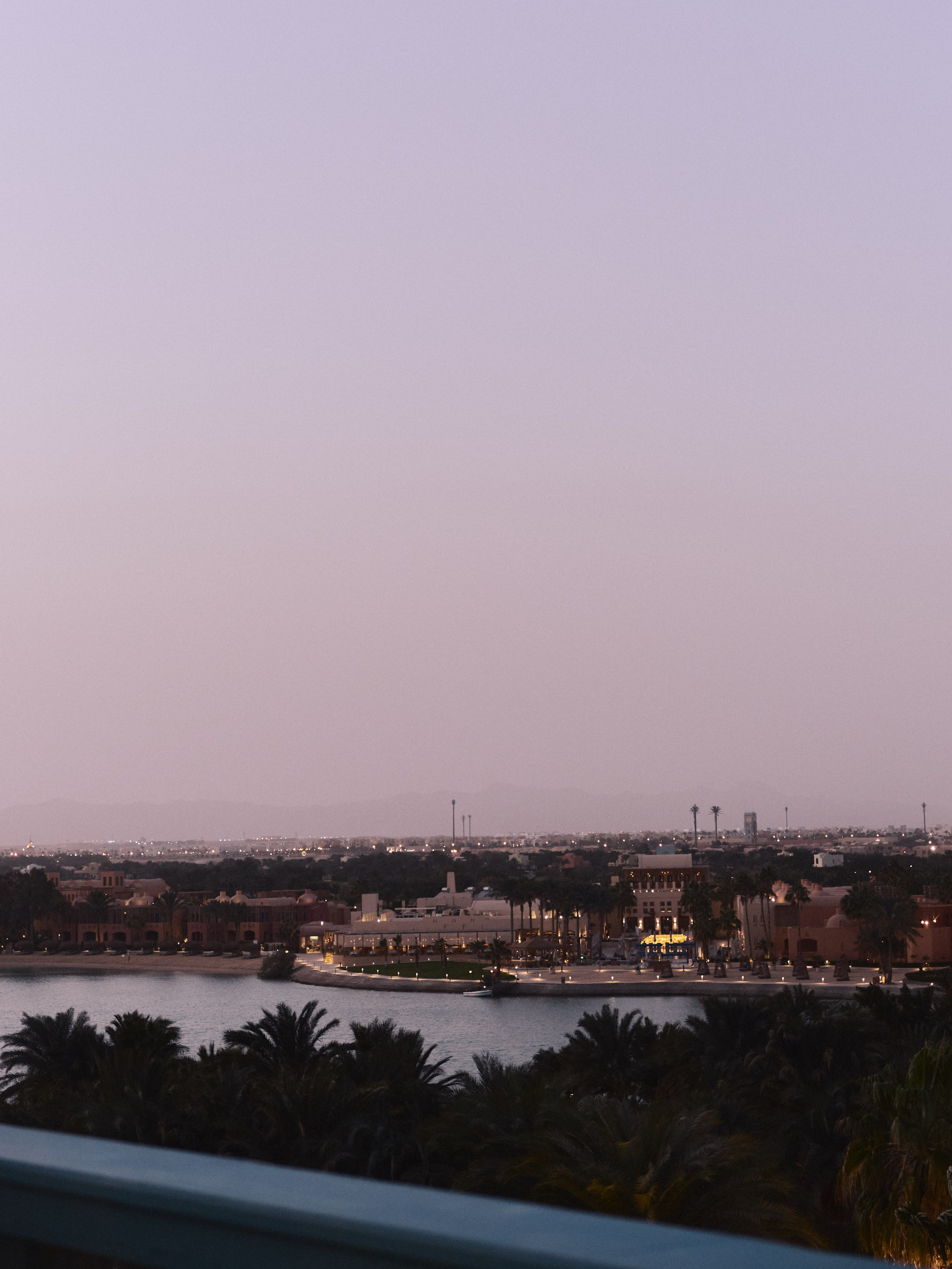 ¼. Jorgis Talè — photographer, kind person, teacher of arts and other mag