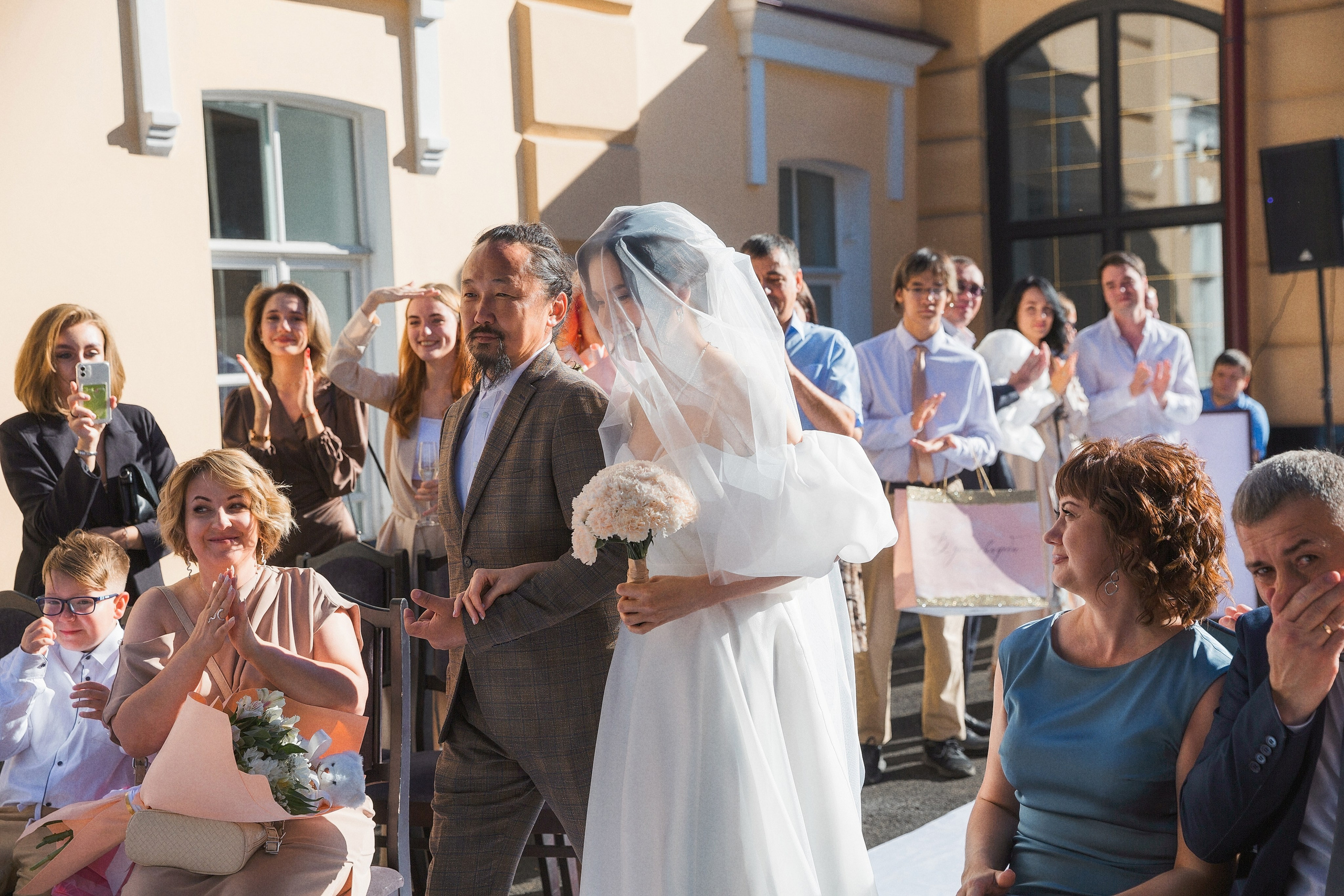 Иван и Веолетта. Свадебный и семейный фотограф в Иркутске Александр Цыганков