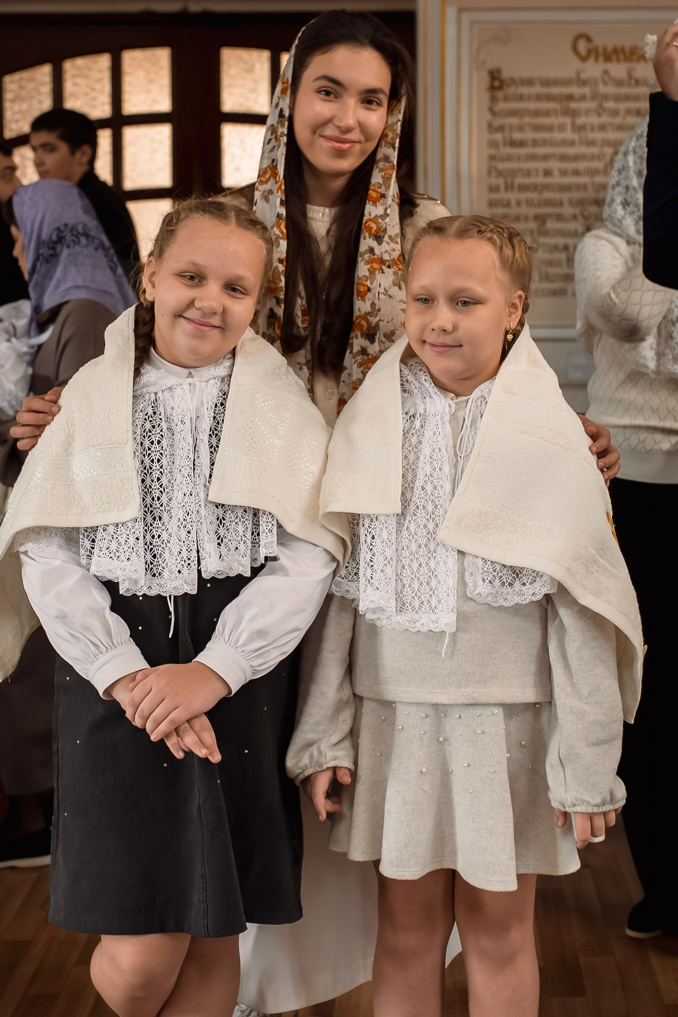Крещение сестрёнок в храме священномученика Ермогена. Фотограф на Крещение и Венчание в Ташкенте