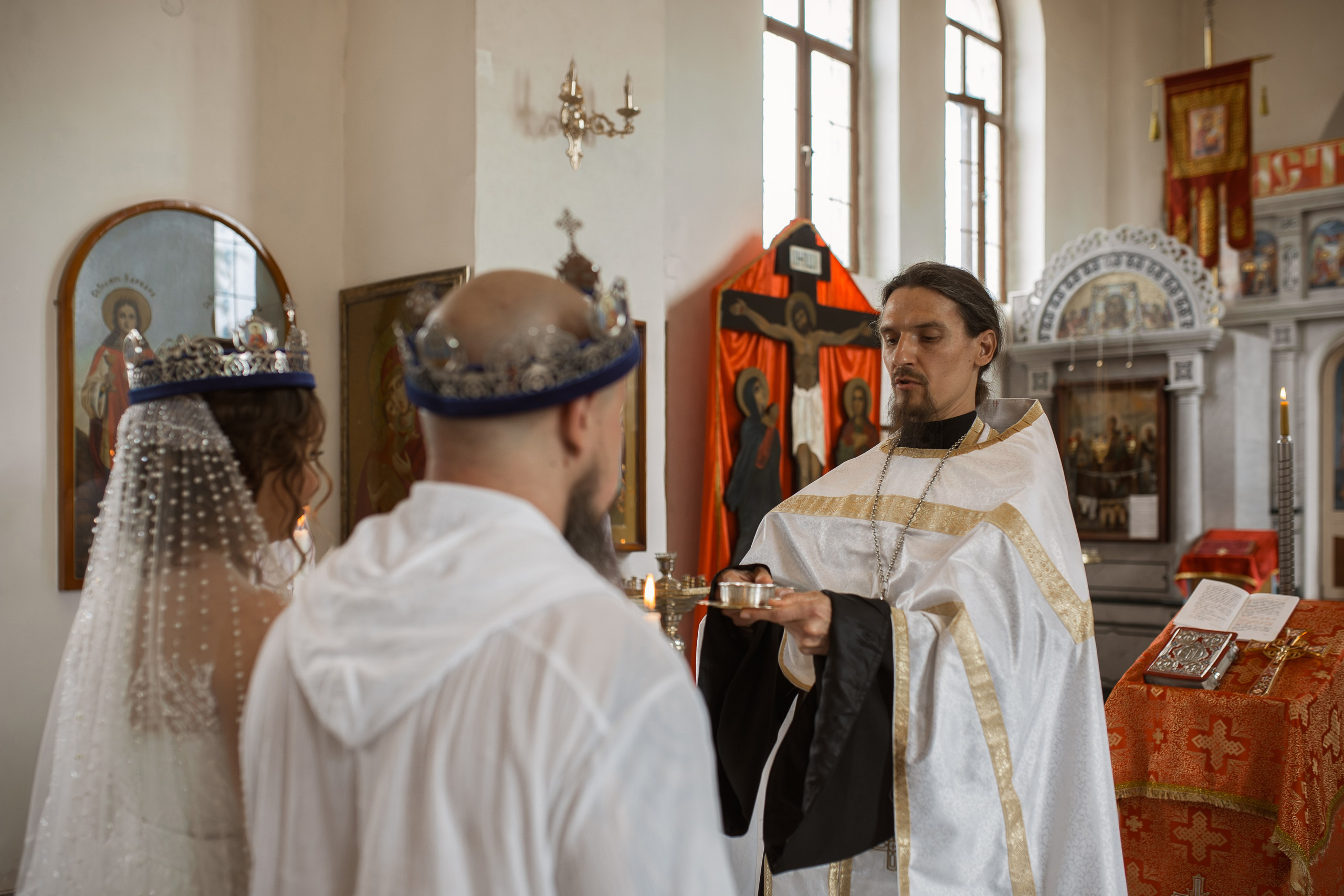 Венчание Алексея и Виктории. Фотограф на Крещение и Венчание в Ташкенте