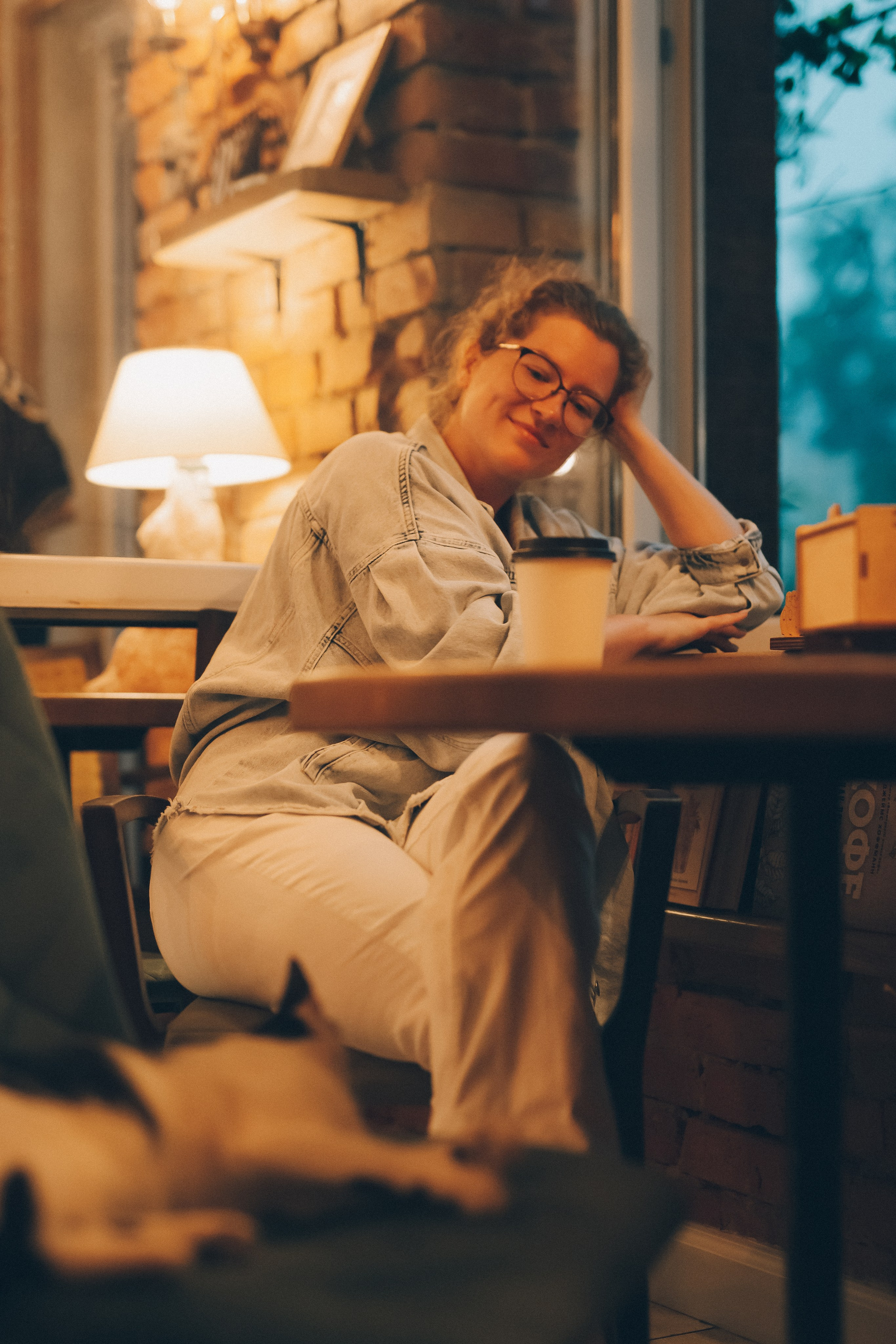 Мария и фотопрогулка в ненастную погоду. Фотограф Зеленоградск Красильникова Елена
