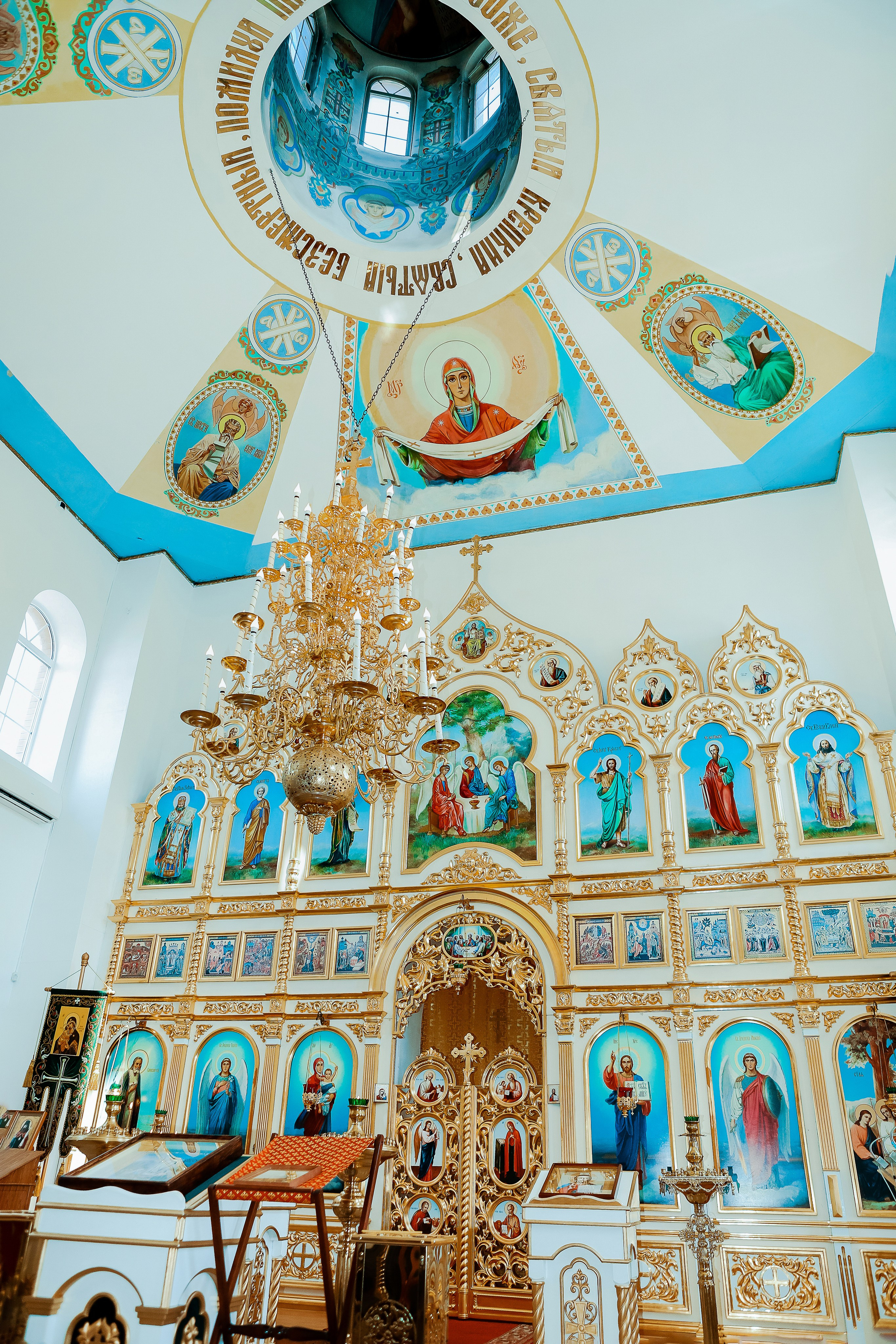 Таинство Крещения Отца и Дочери. Свадебный фотограф Евгения Фролова г. Каменск-Шахтинский, Донецк, Ростов